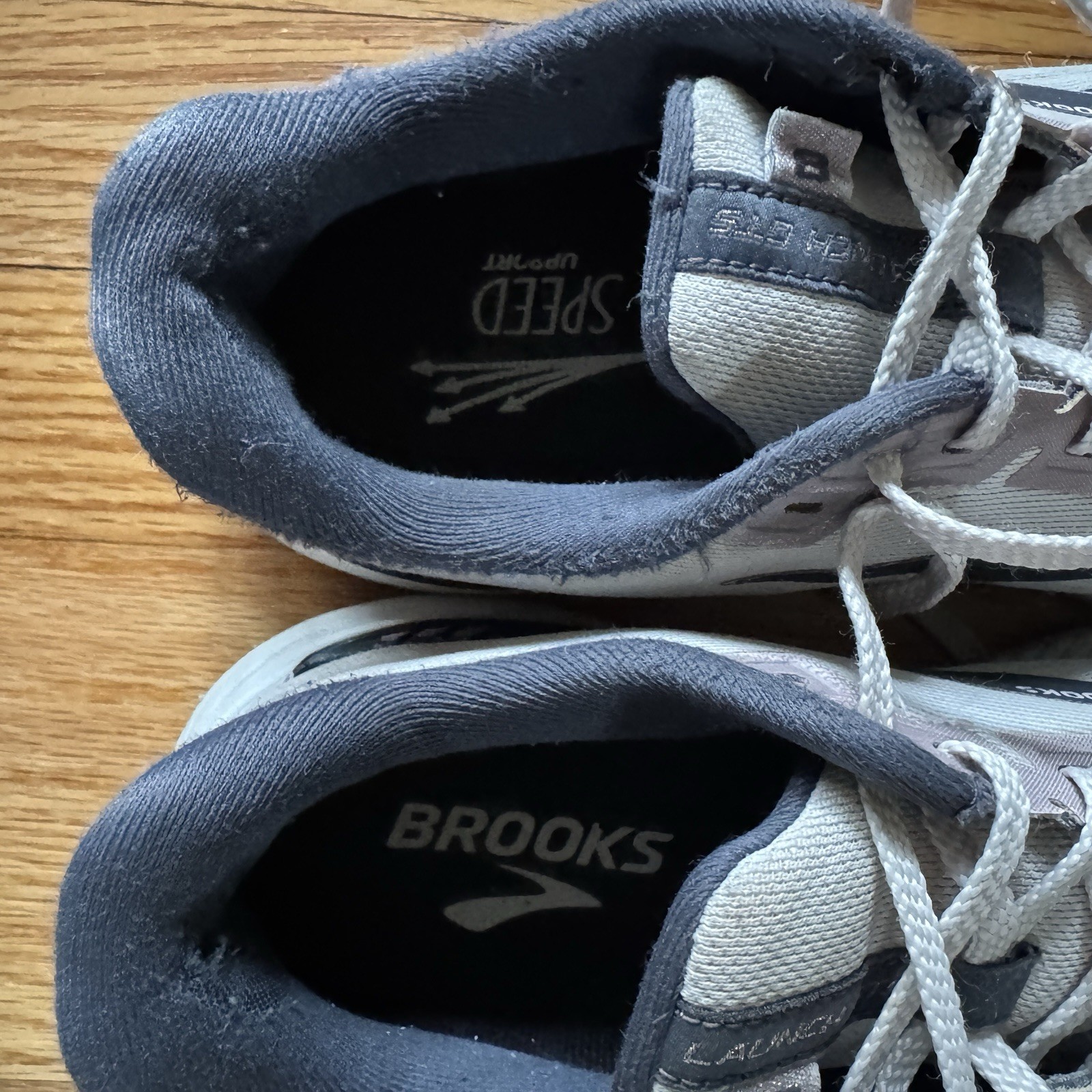 Brooks Launch GTS 8 Womens Grey Lavender Running Shoes 1203461B053 Size 8.5
