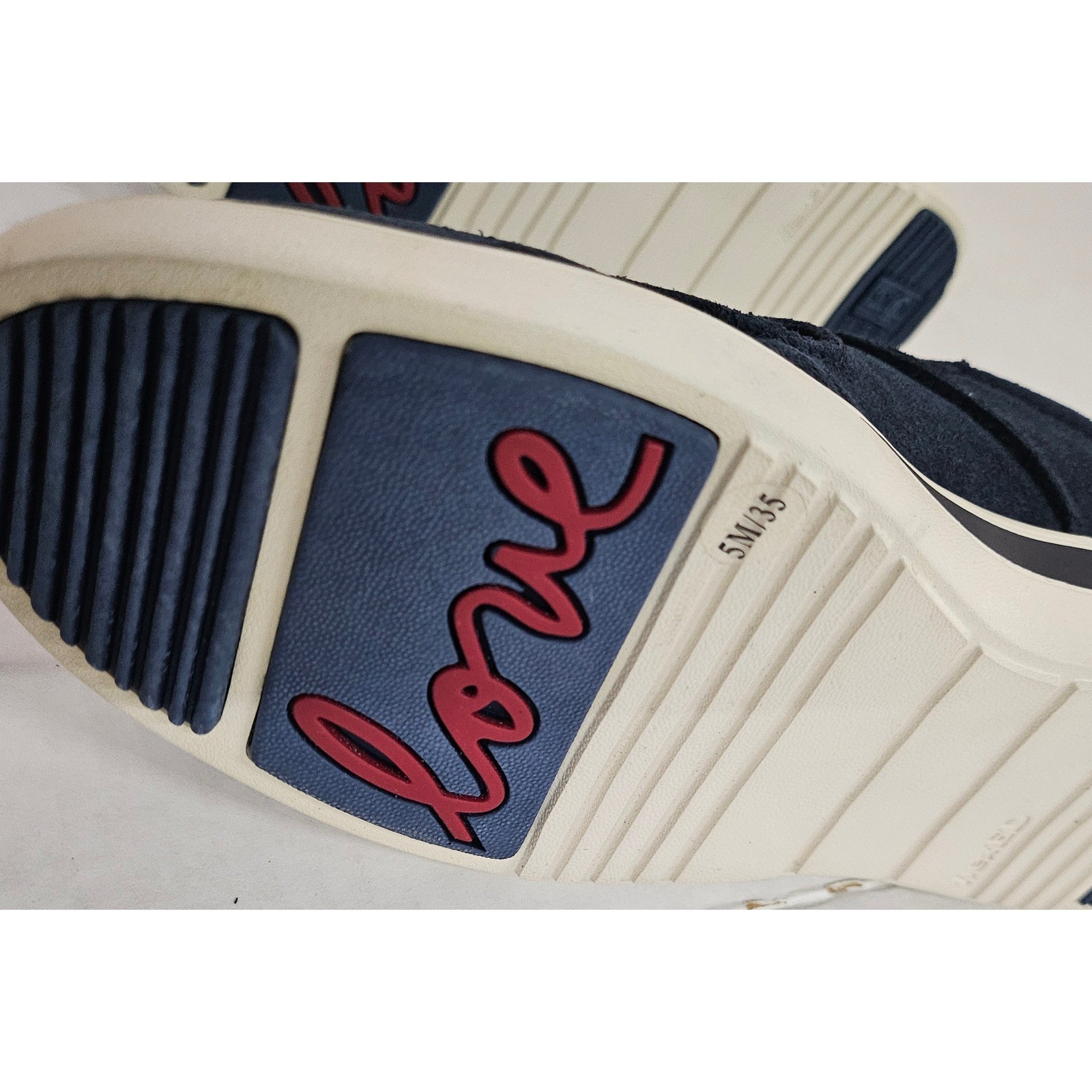 ED Ellen DeGeneres Akemi Navy Blue Bucato Suede Sneakers Womens Size 5M ED-AKEMI