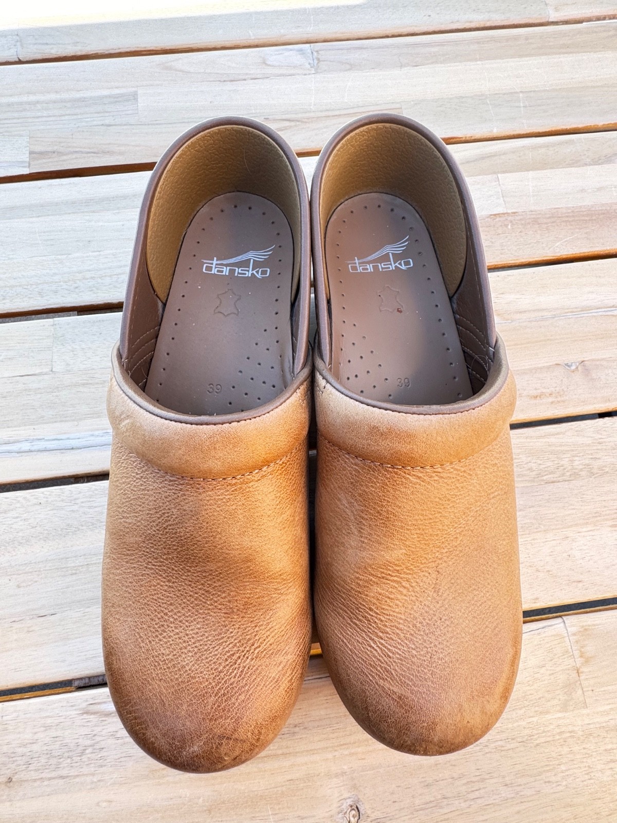 DANSKO PROFESSIONAL HONEY DISTRESSED CLOGS 306-581464 WOMEN EU 39 US 8.5-9