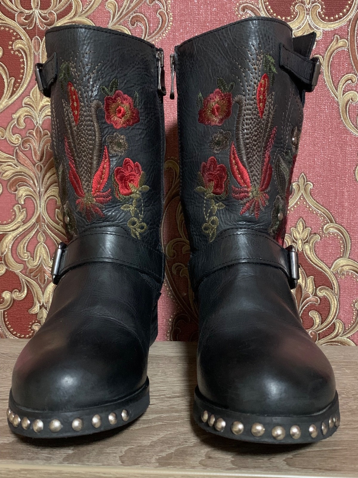 Women’s Leather Boots Made in Italy EU 38 Boho Biker Floral Embroidery