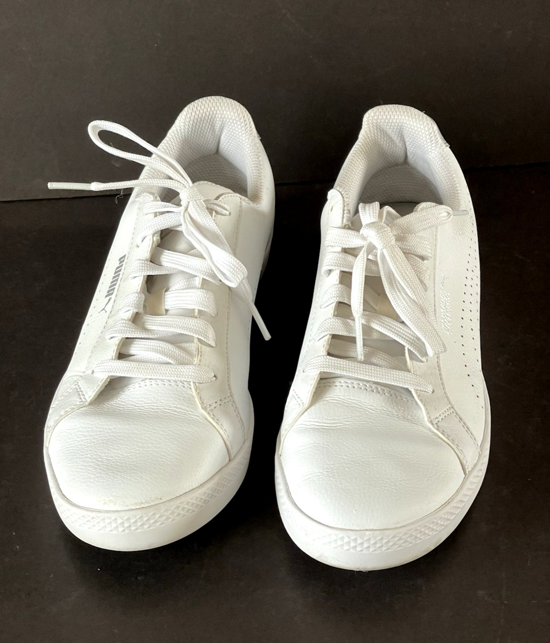 Puma Smash Tennis Shoes White Leather Perforated Low Top Retro Sneakers Sz 10
