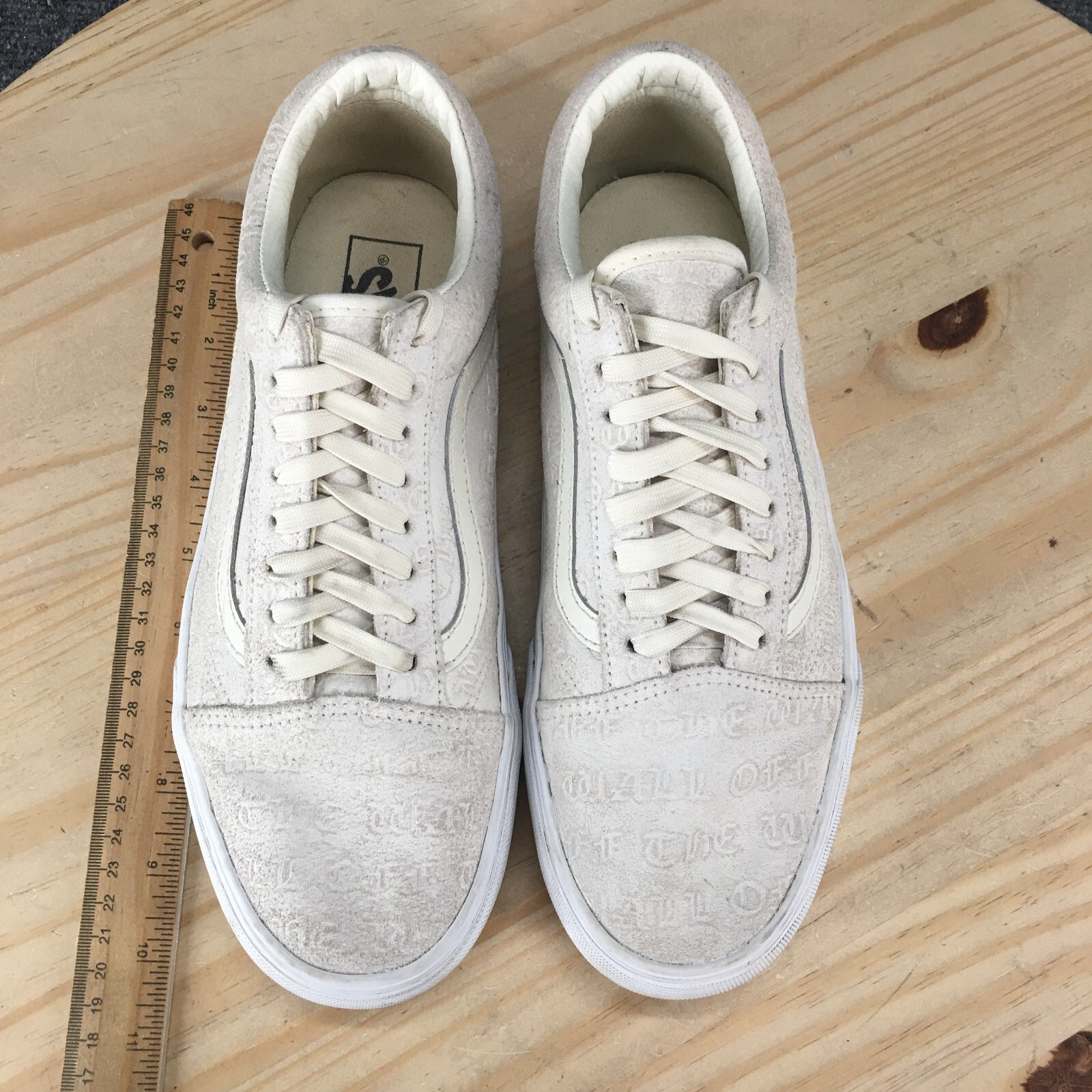 Vans Shoes Womens 10 Mens 8.5 Deboss Old Skool Sneakers Beige Lace Up Low 721356