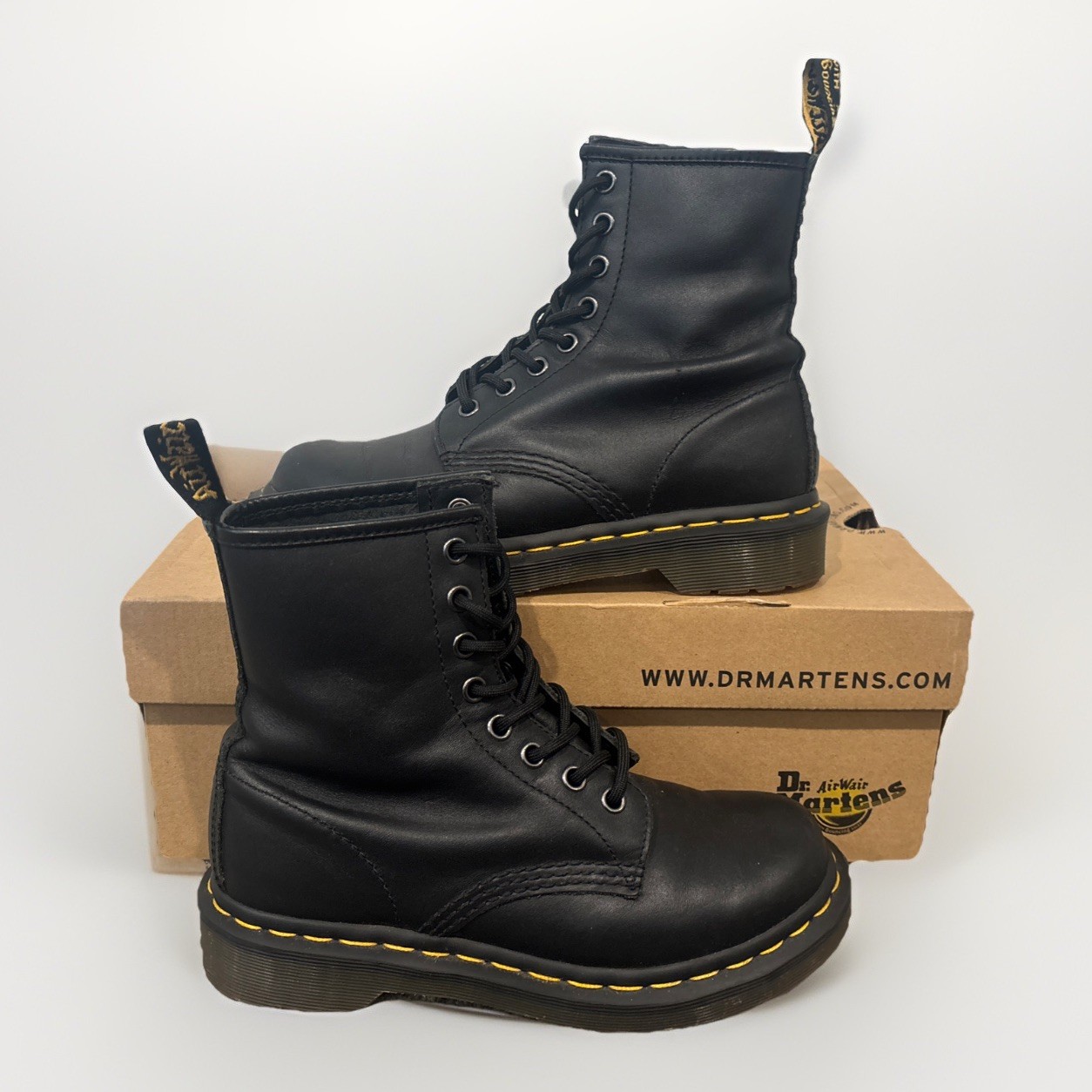 Dr. Martens 1460 Smooth Leather Lace Up Boot Black Women’s Size 5 – 11821006
