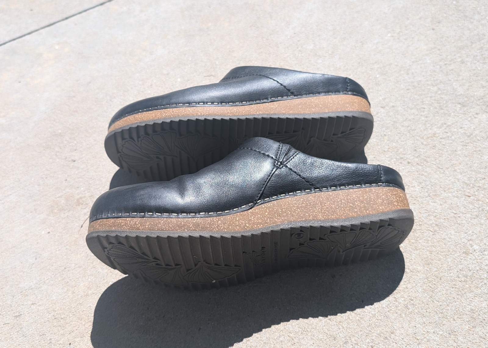 Dansko Mariella Nappa Black Cork Sole Clog Womens EU40 US9.5-10 Open heel