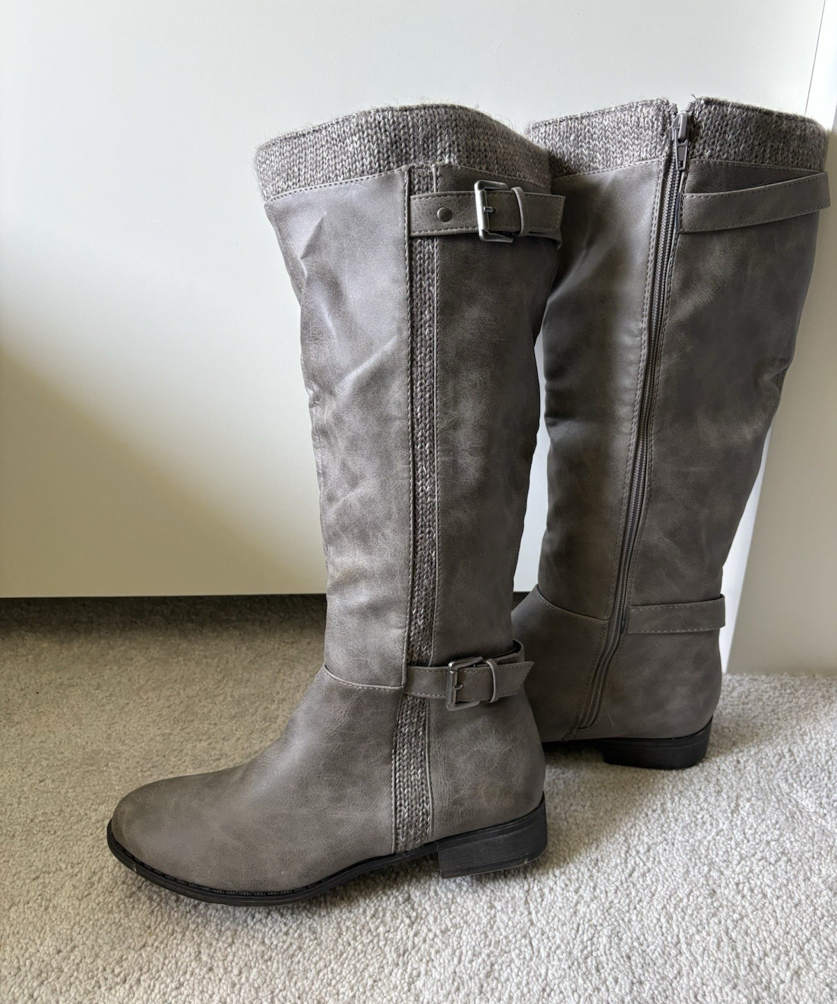 JustFab NADINA Women’s Gray Knee High Riding Boots Knit Sweater Zip Buckle US 9
