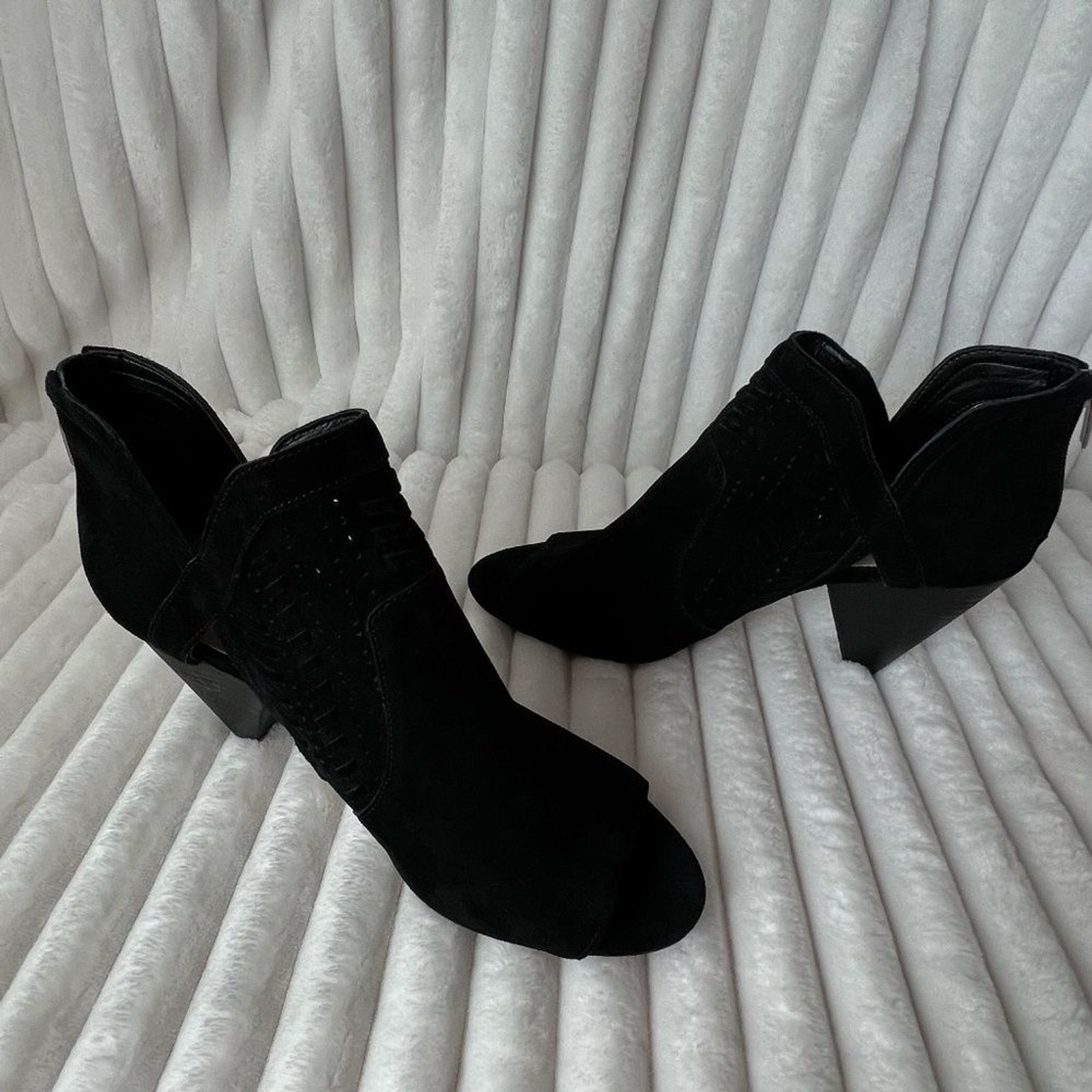 Vince Camuto Black Suede Booties Ebelin Open Toe Heels Size 9W EU 40