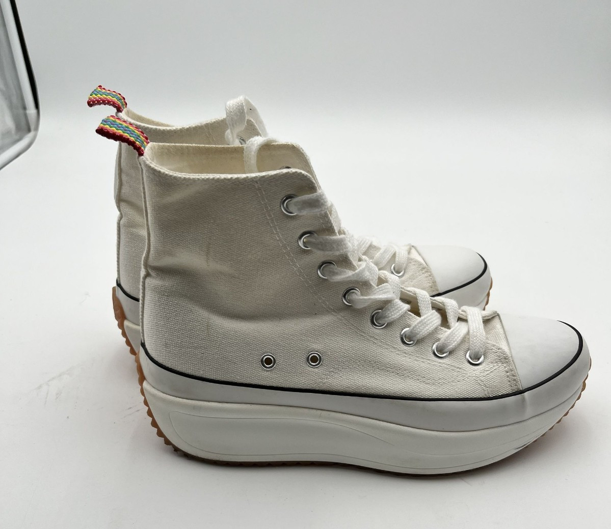 Madden Girl White High-Top Platform Sneakers With Rainbow Pull Tab Size 8