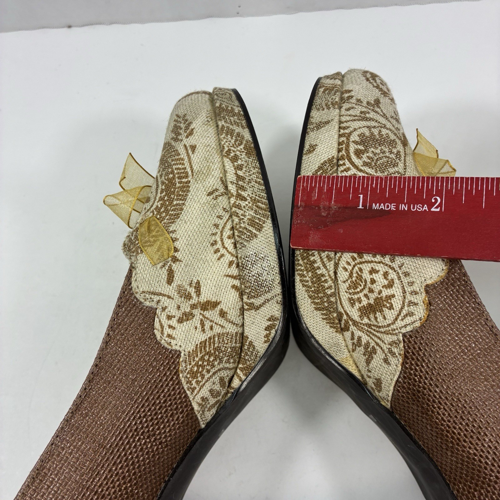 Mudd Y2K Adagio Heels Linen Floral Tapestry Wood Heels 11 Brown Paisley Regency