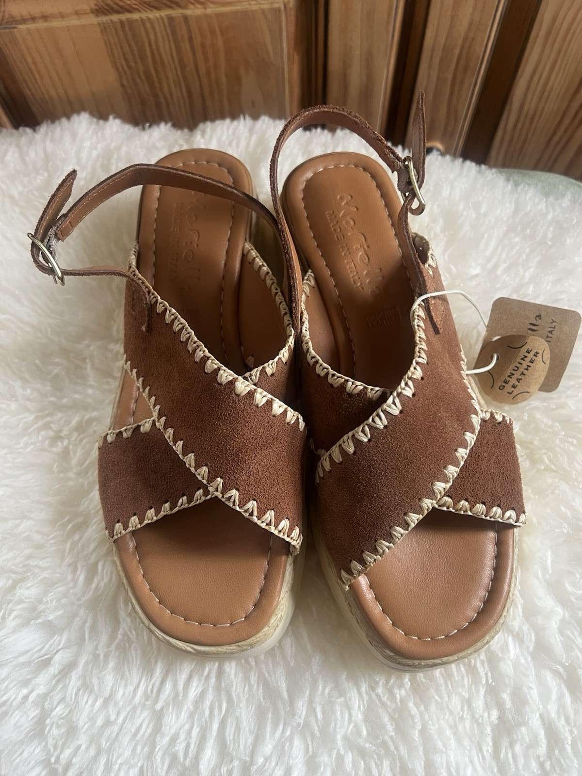 Mariella Women’s NWT Leather Cross Front Platform Sandals Size 8 Made In Italy