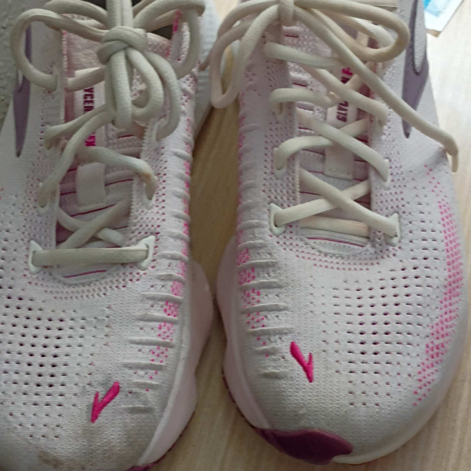 Brooks Women’s Ghost 16 Running Sneakers Pink 7.5