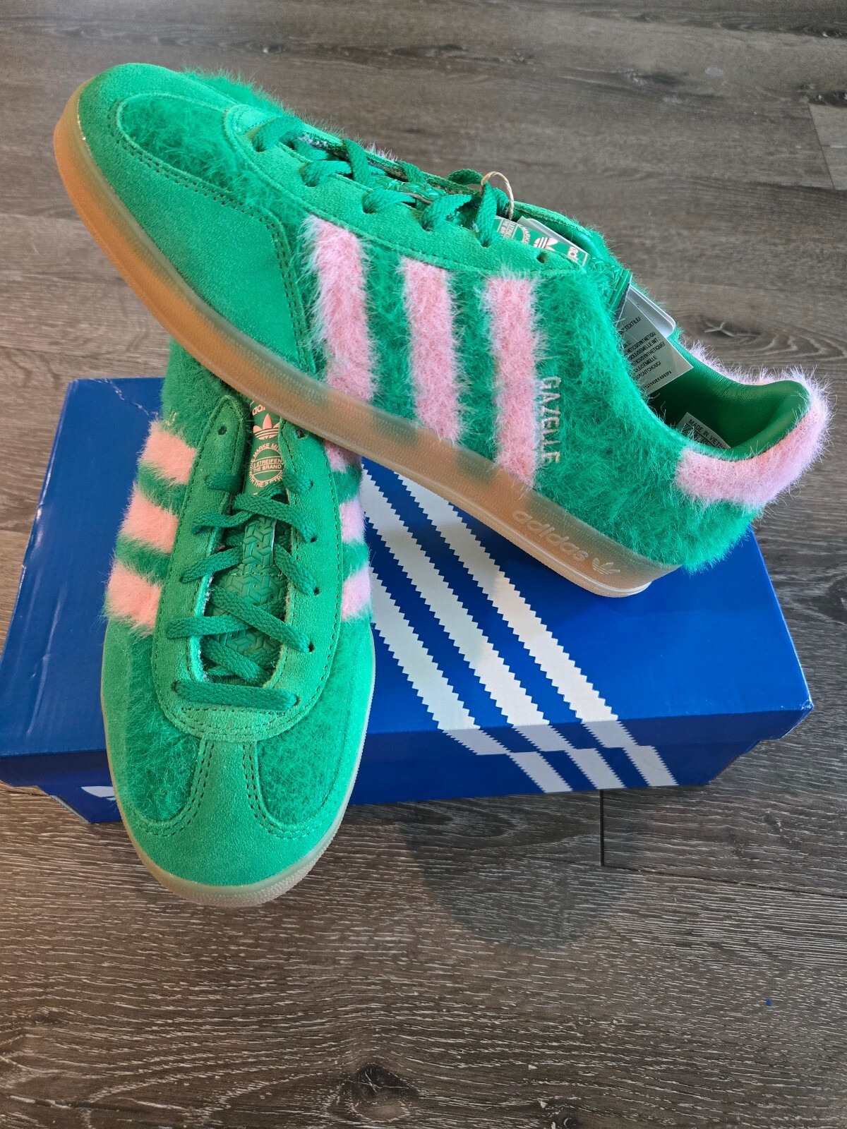 adidas Gazelle Indoor W Fuzzy Green Pink Gum Women’s Size 8 JP8342 NIB