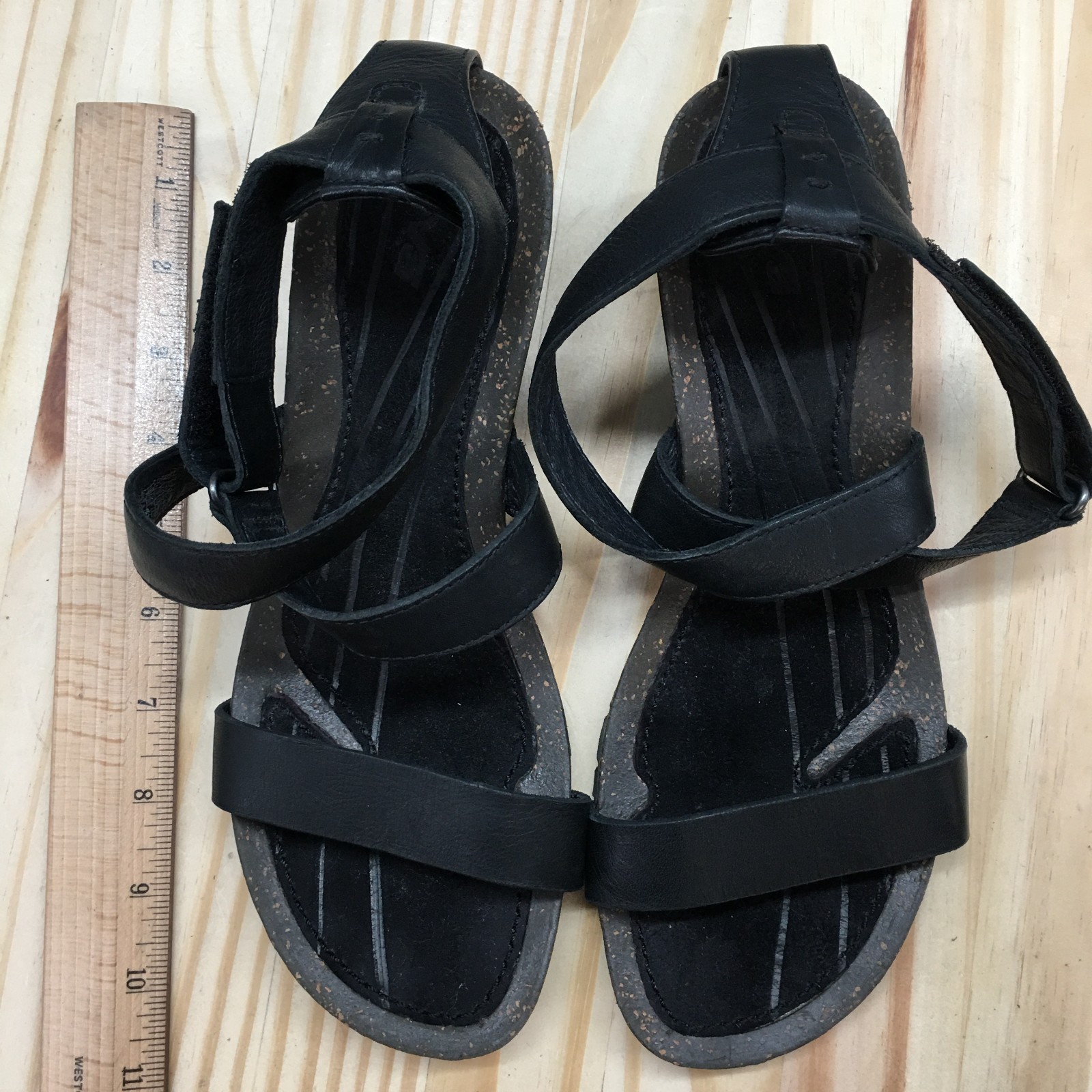 Teva Sandals Womens 9 M Strappy Black Leather Slip On Open Toe Wedge 1007732
