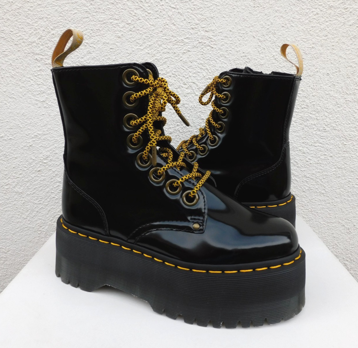 DR. MARTENS BLACK VEGAN JADON MAX PLATFORM BOOTS, WOMEN US 6/ EUR 37 ~NEW