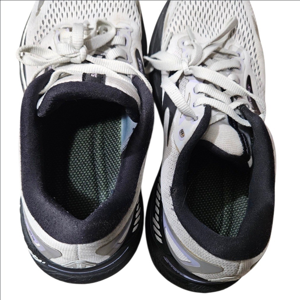 Brooks Adrenaline GTS 23 Womens Running Shoes Grey Lavender Stability Sneakers