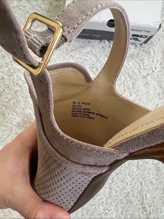 Liz Claiborne Heel Wedges Gray Size 7 Wedding Formal Casual Party