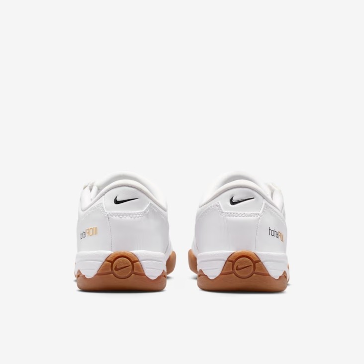 New Nike Women’s Total 90 III Shoes – White/ Gum (IO2387-100)