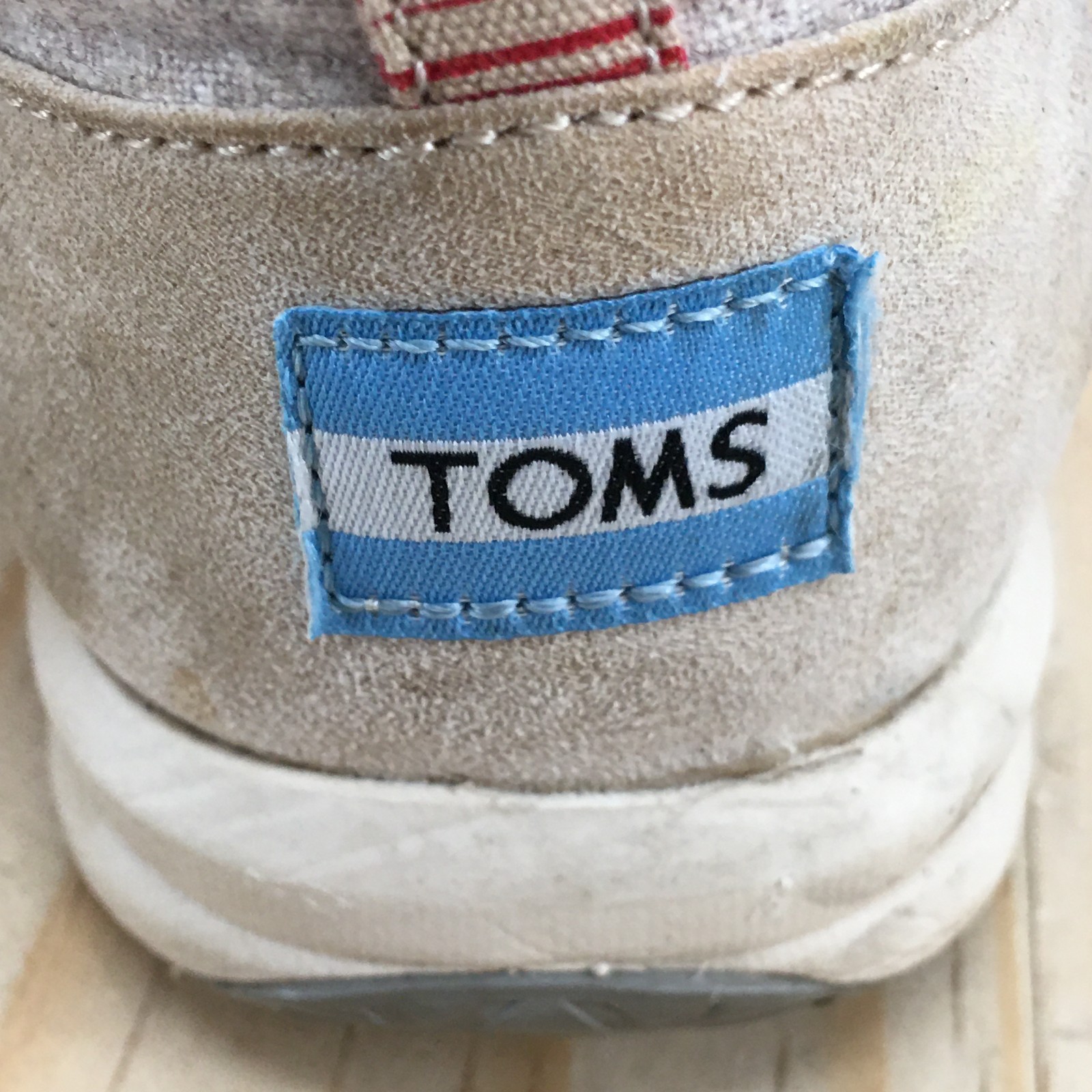 Toms Shoes Womens 9 Del Rey Sneakers Gray Casual Lace Up Comfort Low Top Flats