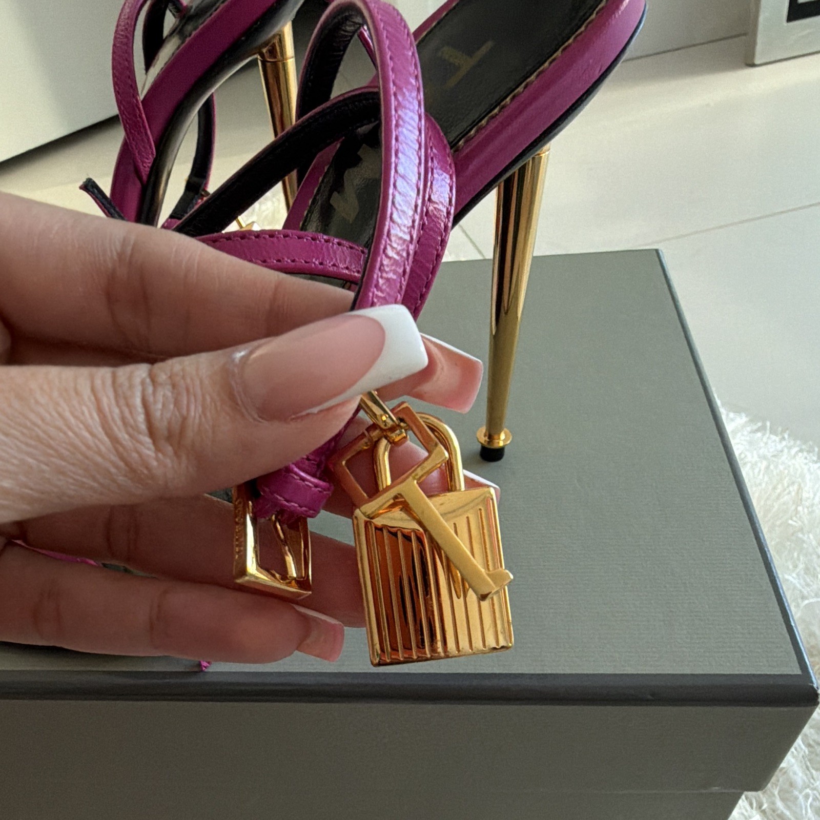 Tom Ford Pink Leather Strappy Ankle Strap Pointed Toe Heels 6.5 EU36.5