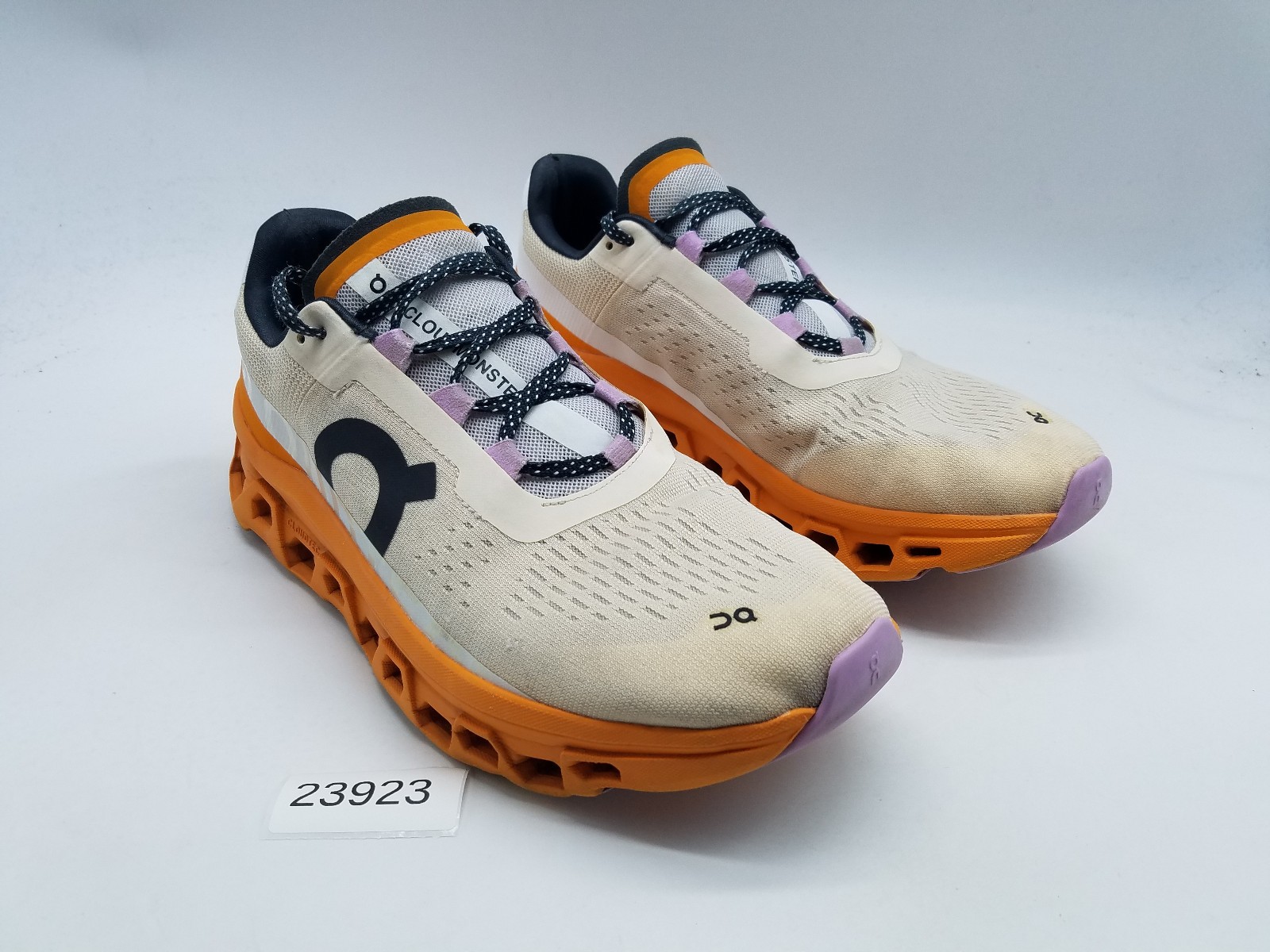 On Cloudmonster Swiss Engineering Women’s Size 11 Running Shoes *See description