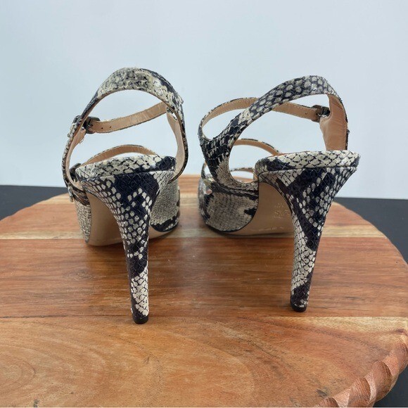 Via Spiga Roseanne heel sandals size 8.5 black white snakeskin snake buckles