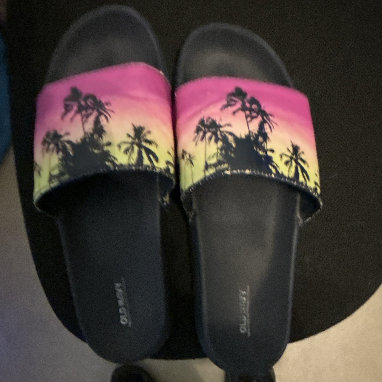 Old Navy Women’s Slide Sandals Tropical Beach Palm Print Black Pink Yellow 10