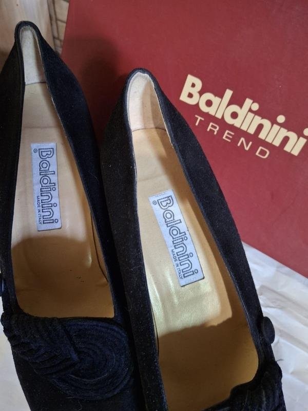 Women Baldinini heels black suede 39.5 #5GFW