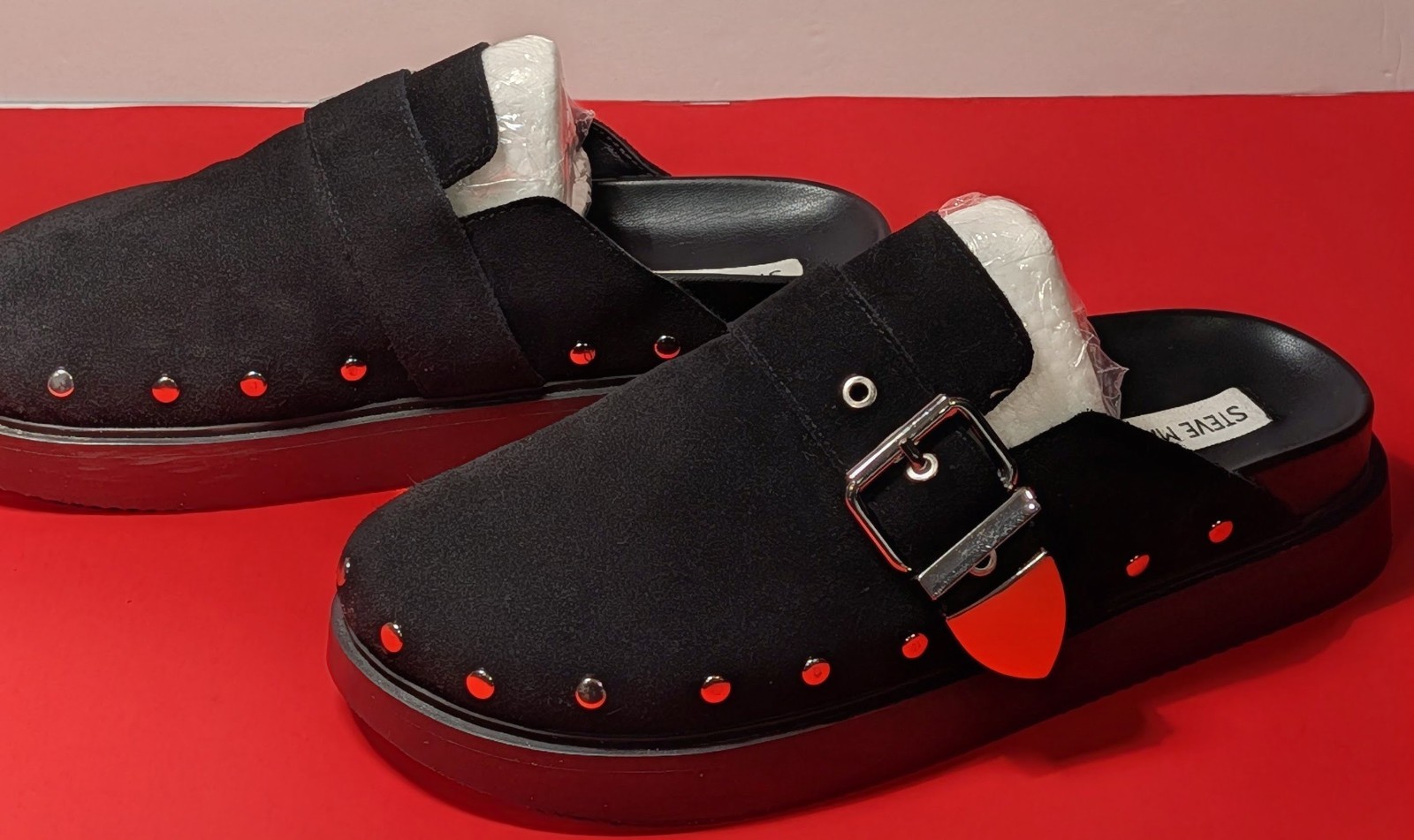 Steve Madden Cherrie Platinum Suede Clog With Silver Tone Studs