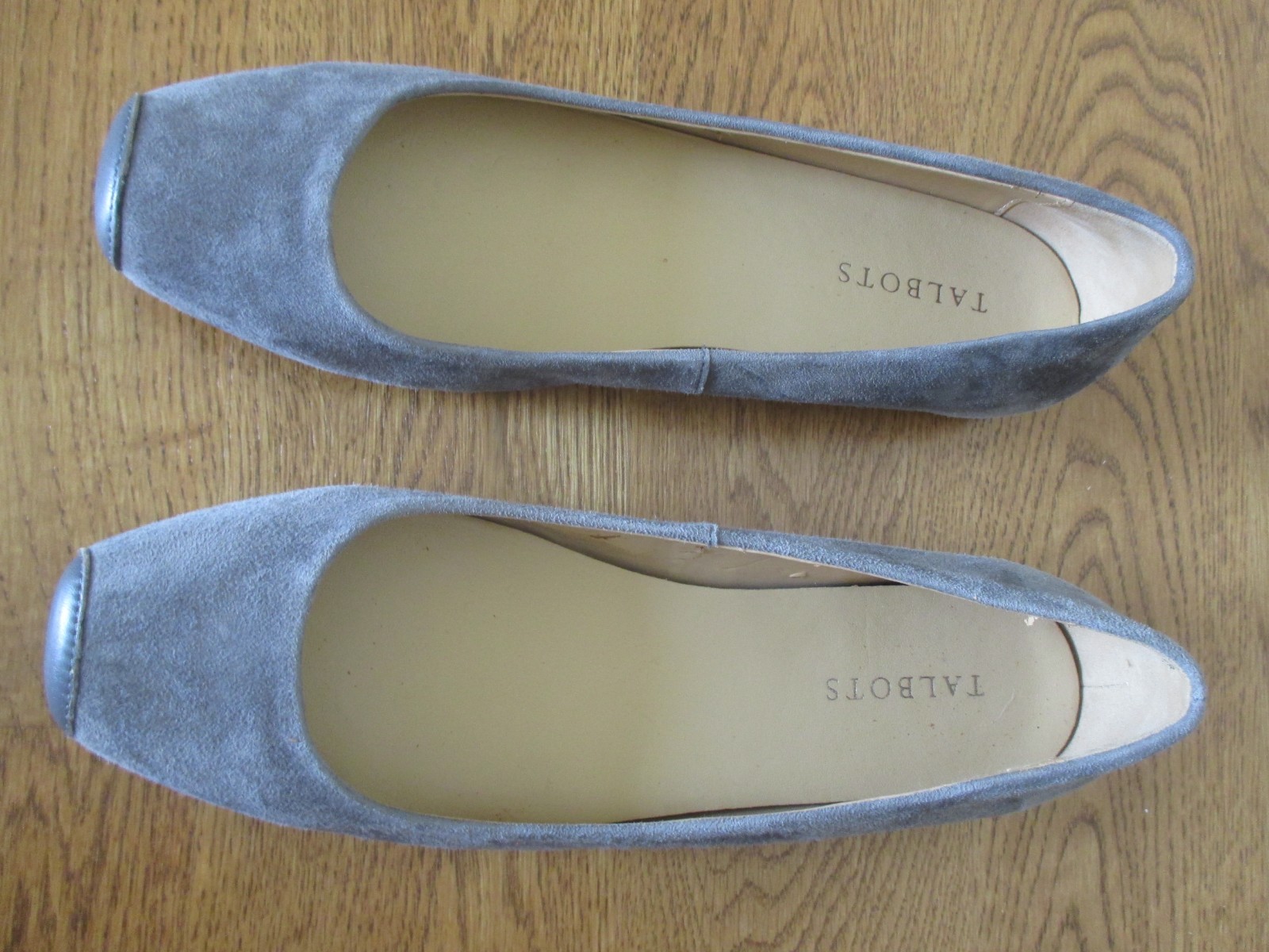 TALBOTS Women GRAY Suede Leather BALLET Pointe Flats SHOES Square Toes 9.5M