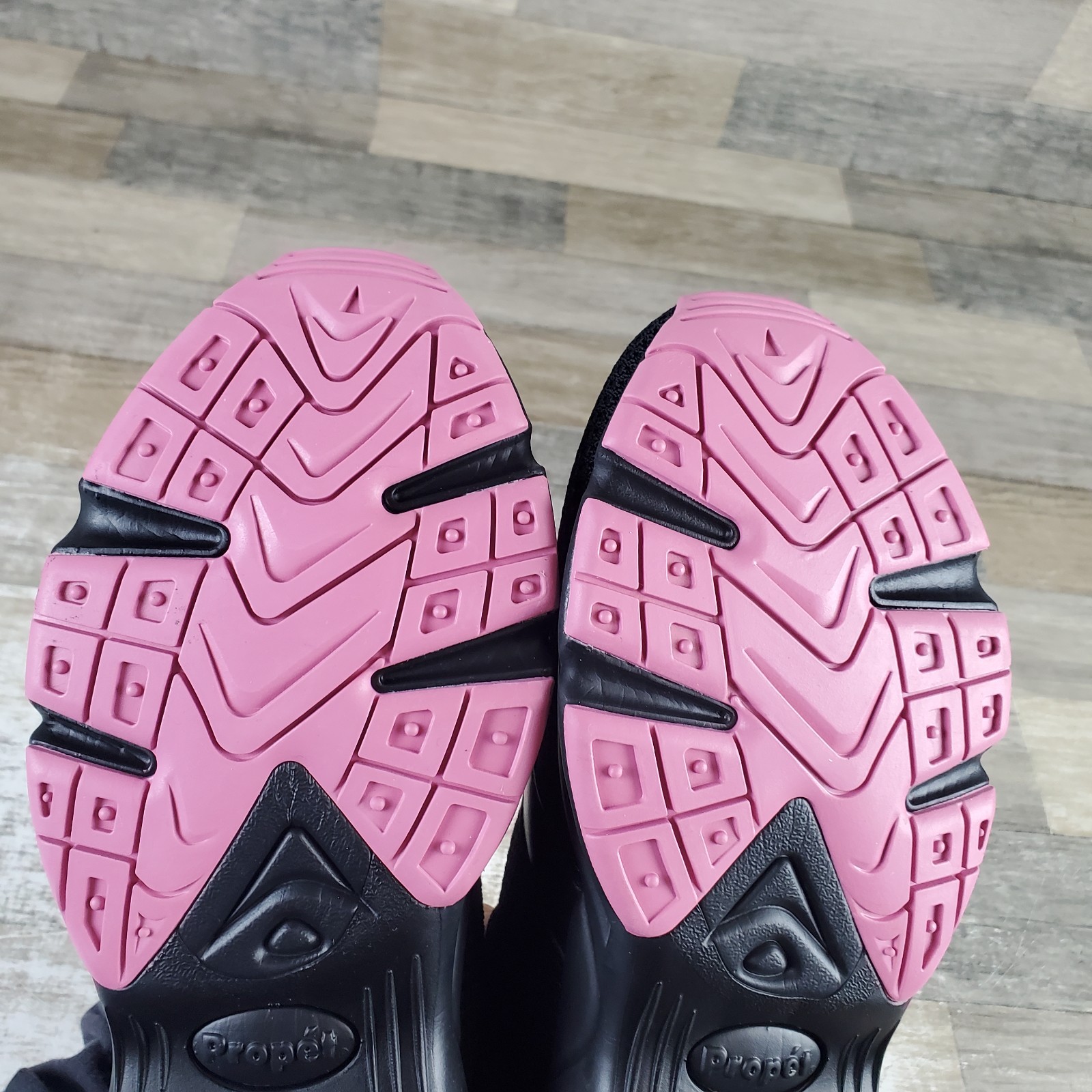 Propet Stability X Womens Shoes Sz 13 Running Black Pink Mesh Lace Up Sneakers