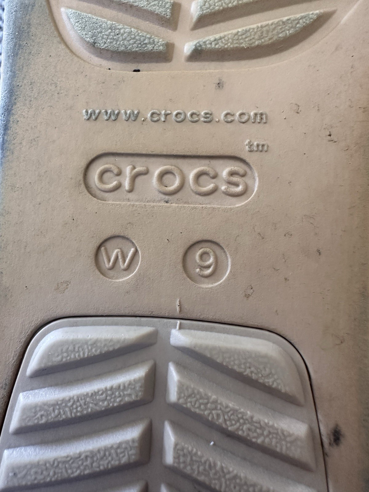 Crocs Brooklyn Low Wedge Sandals Women’s Size 9 Navy Platform Slingback