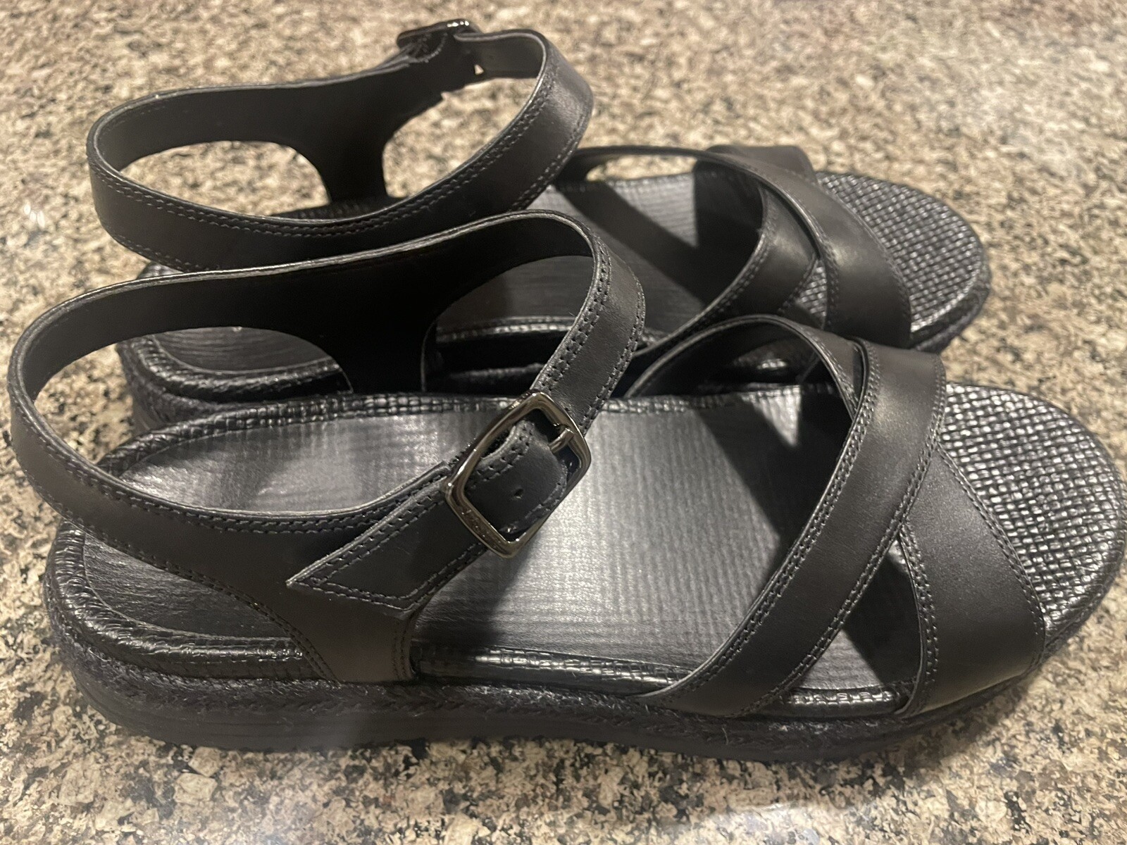 NEW Vionic Mar Women’s Black Leather Ankle Strappy Platform Sandal Size 8.5