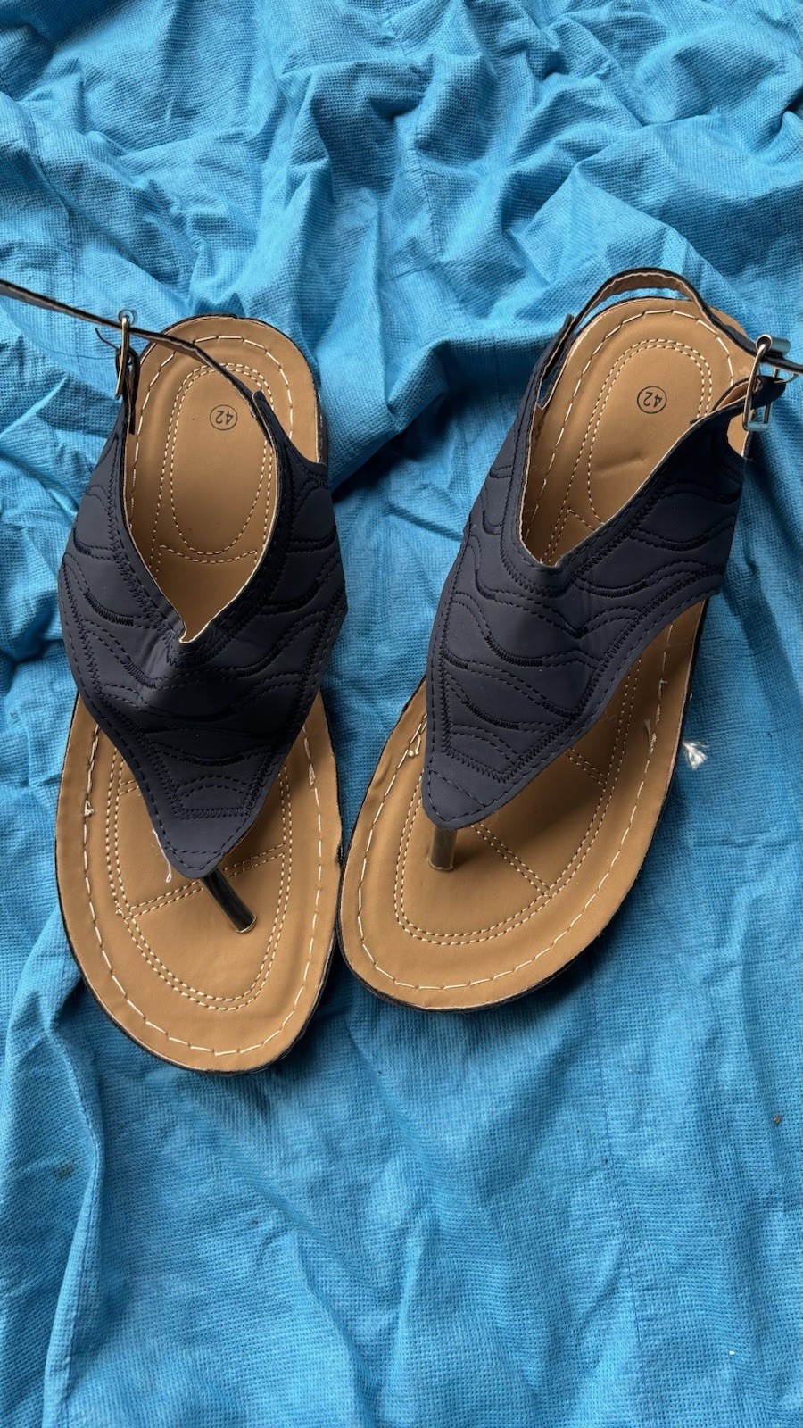 Low-Wedge Arch Support Thong Sandals With Back Strap Blue Women’s Size 10 EU 42