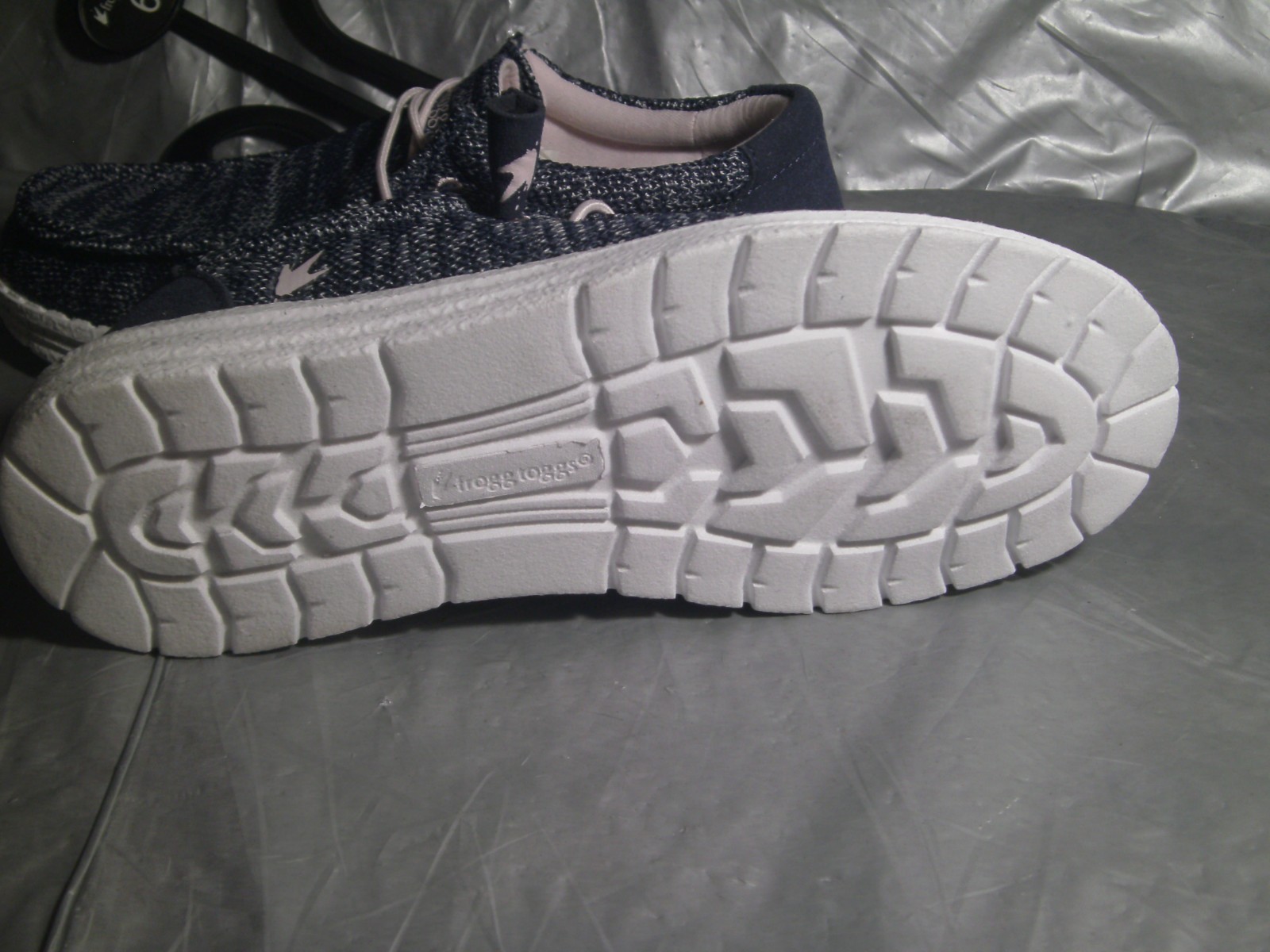 Frogg Toggs Women’s Size 6 Java 2.0 Waterproof Breathable Color Navy Blue