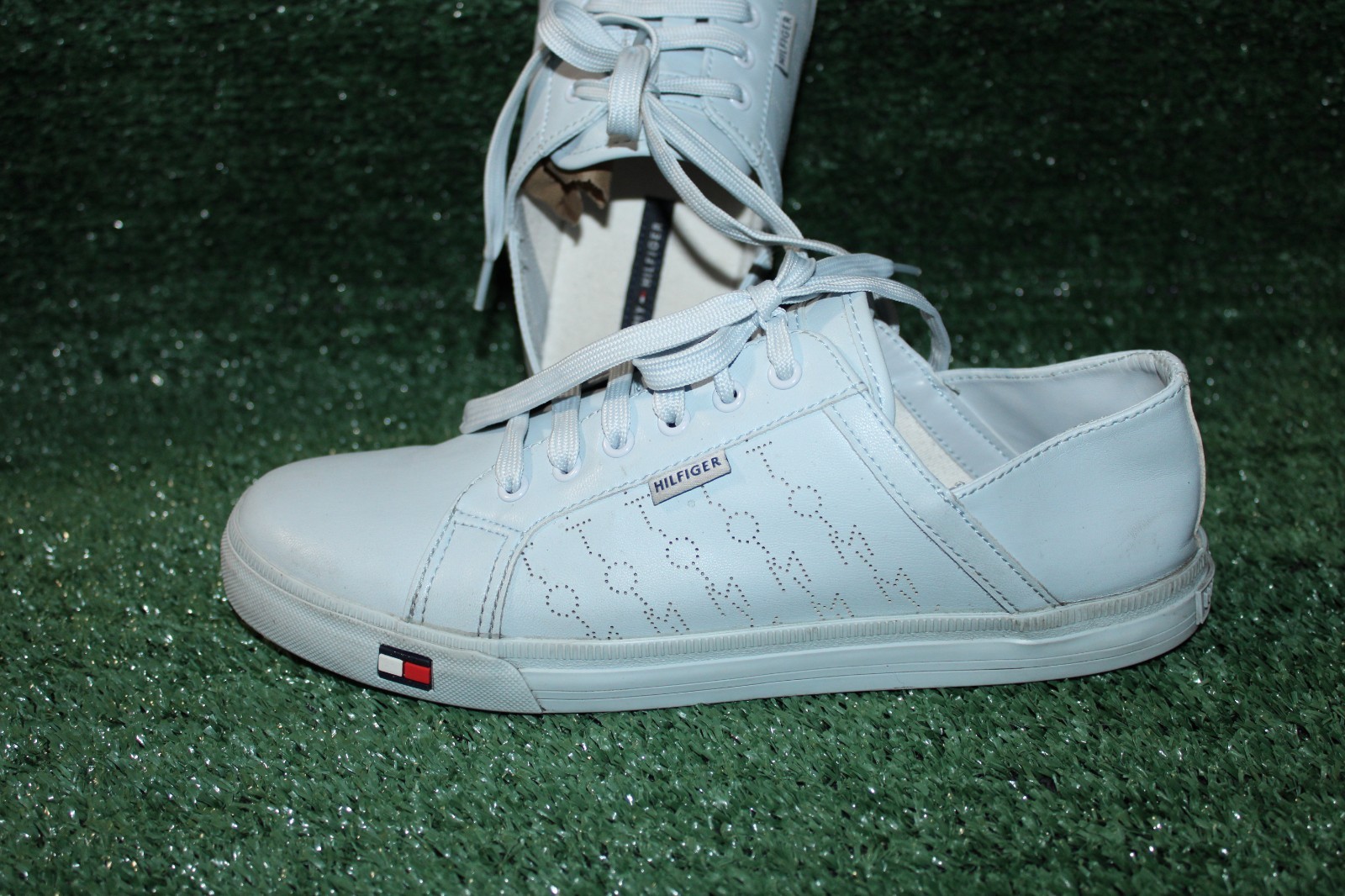 Tommy Hilfiger Womens TWLAMONTE-R Tennis Shoes Light Blue Casual *READ*