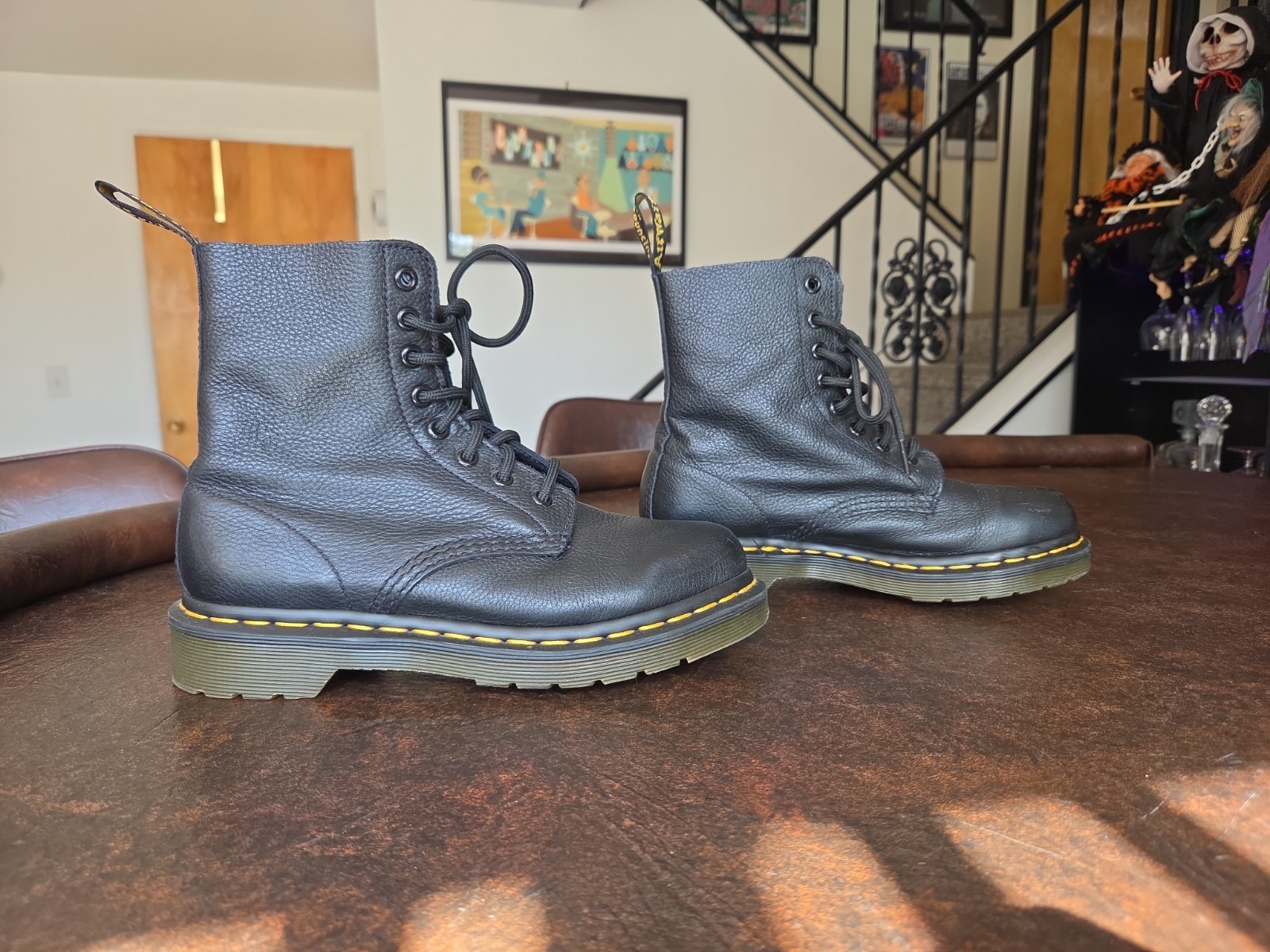 Dr. Martens Pascal 1460 Virginia Leather Boots for Women, Size US 6 – Black