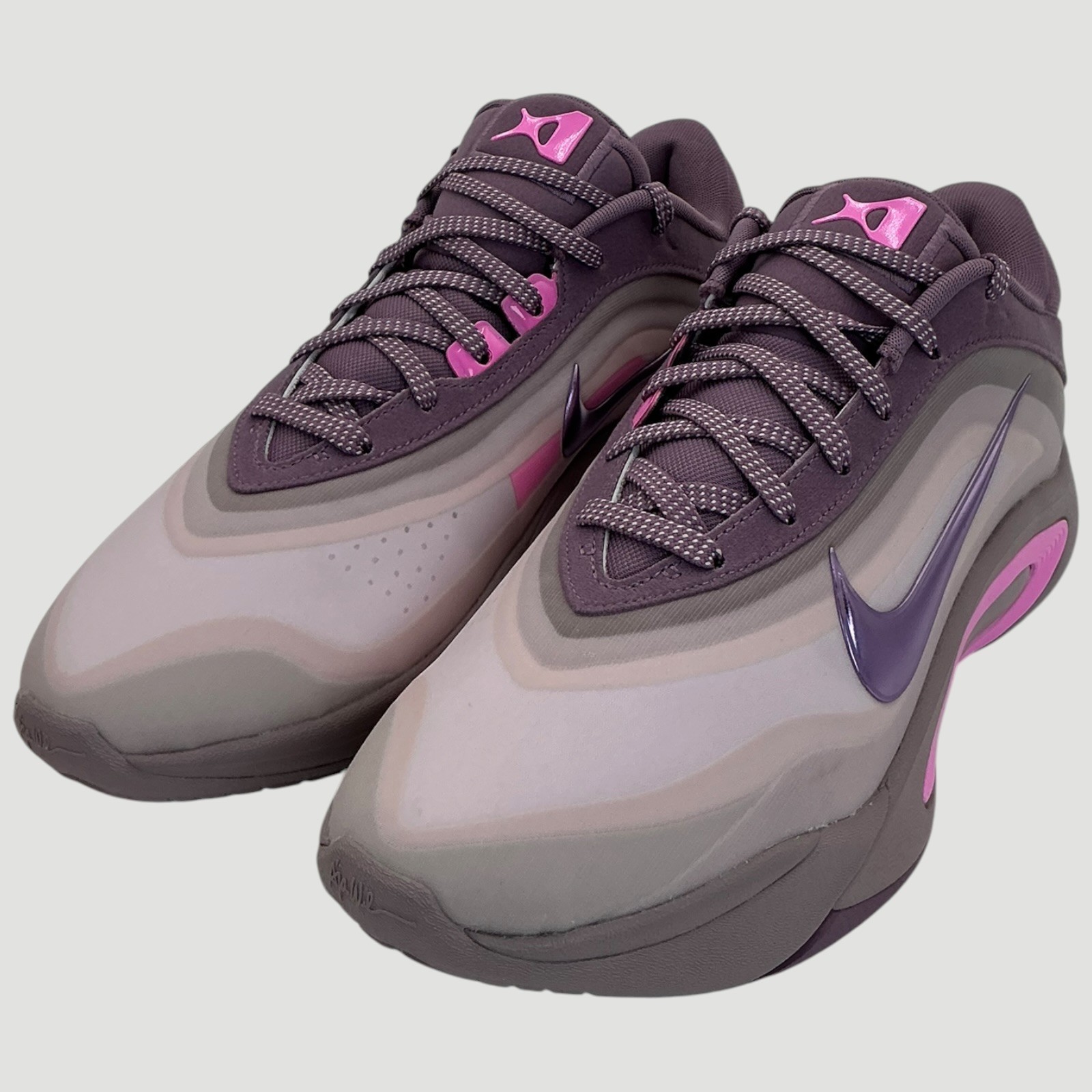 Nike A’One «Dog Mom» Women’s Size 11 Violet Dust/Pink Spell Basketball Shoe NWOB
