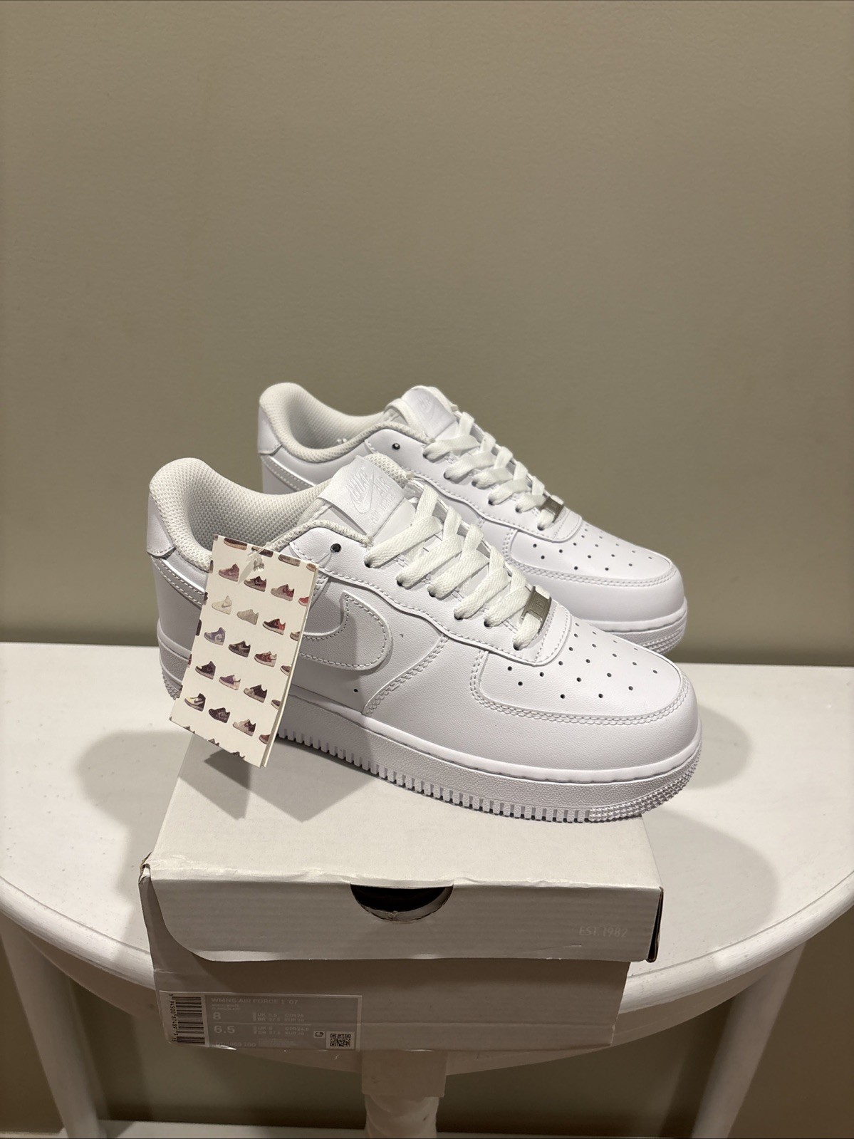 Nike Air Force 1 White – Womens size 8