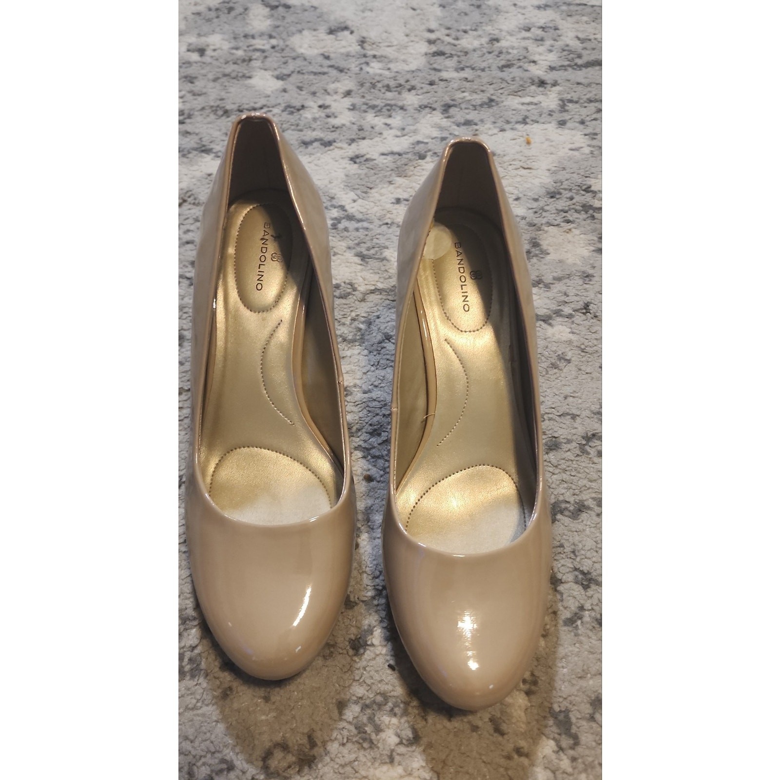 Bandolino Nude Patent Leather Pumps Size 9 Classic Heels