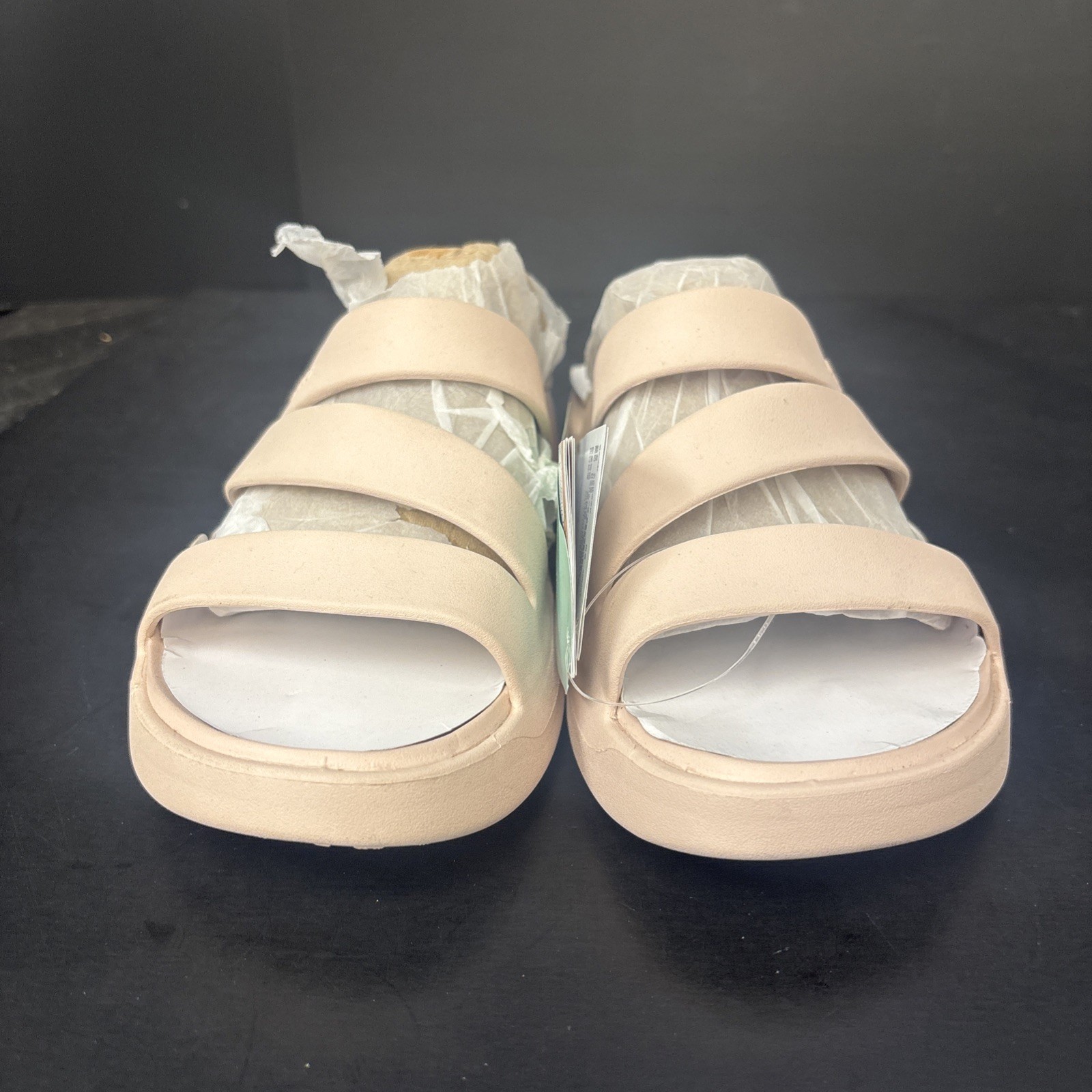 Crocs Getaway Strappy Sandals Slide Comfort Casual Quartz Women’s Size 7 NWOB