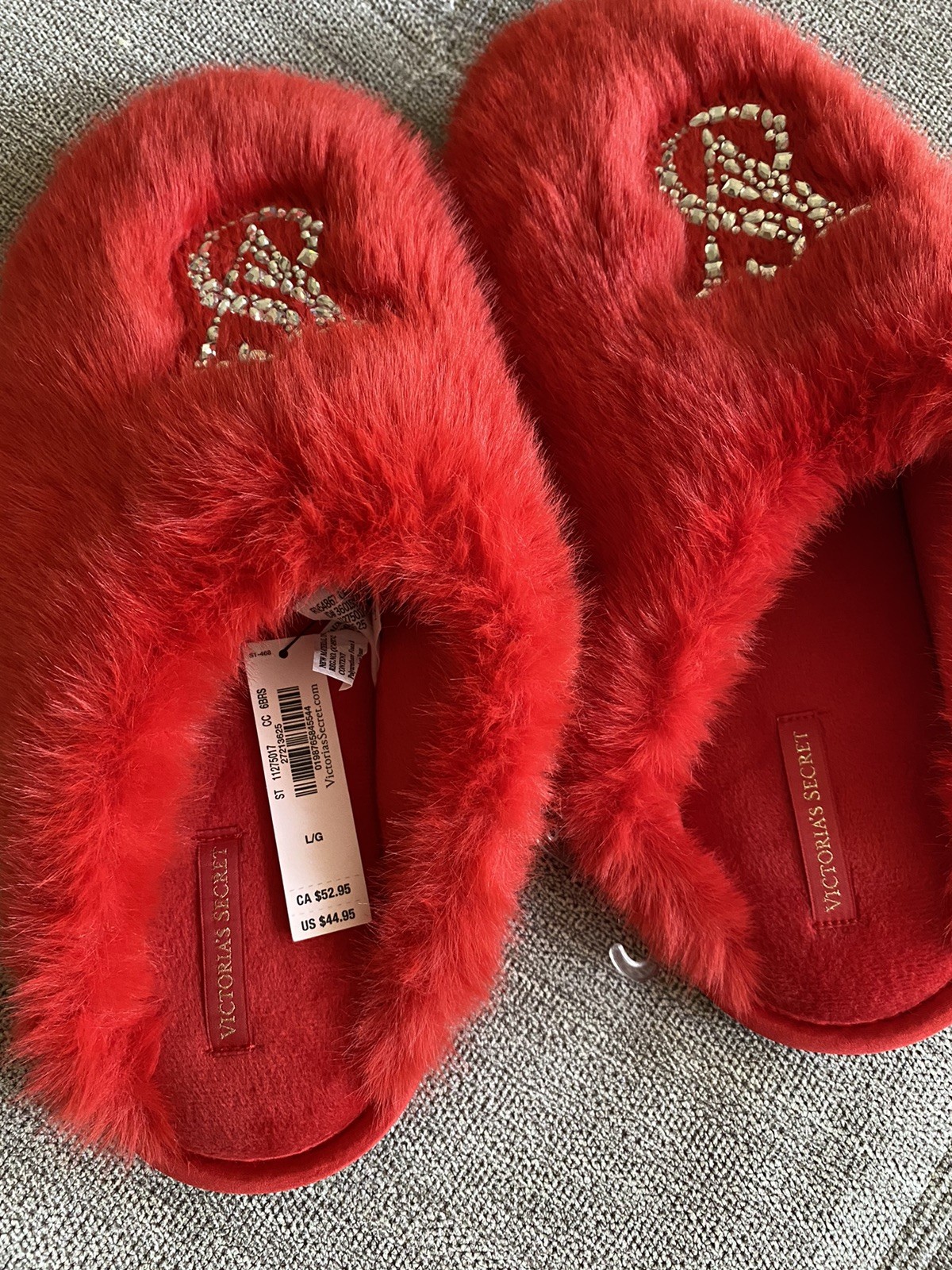 Victoria’s Secret VS Soft Plush Closed Toe Faux Fur Slippers Lipstick Red S M L