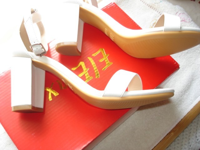 ElElax DREAM PAIRS Women’s Chunky Heels Open Toe 6 B ( M )