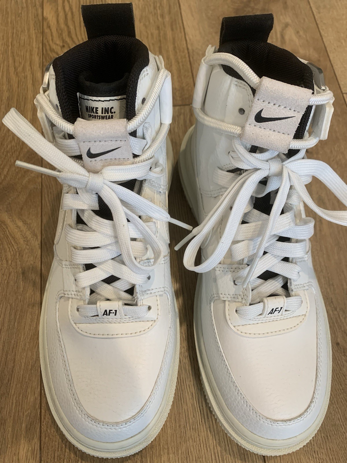 Nike Air Force 1 Utility 2.0 High Top Summit White/Black Leather DC3584-100