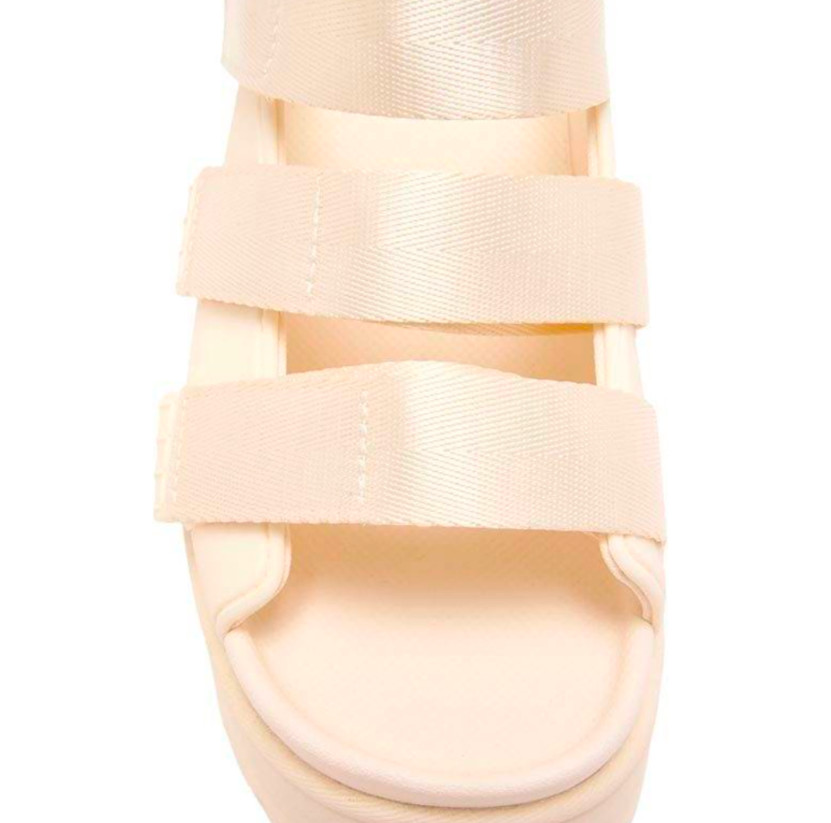 UGG GoldenRise Women’s Sandals White