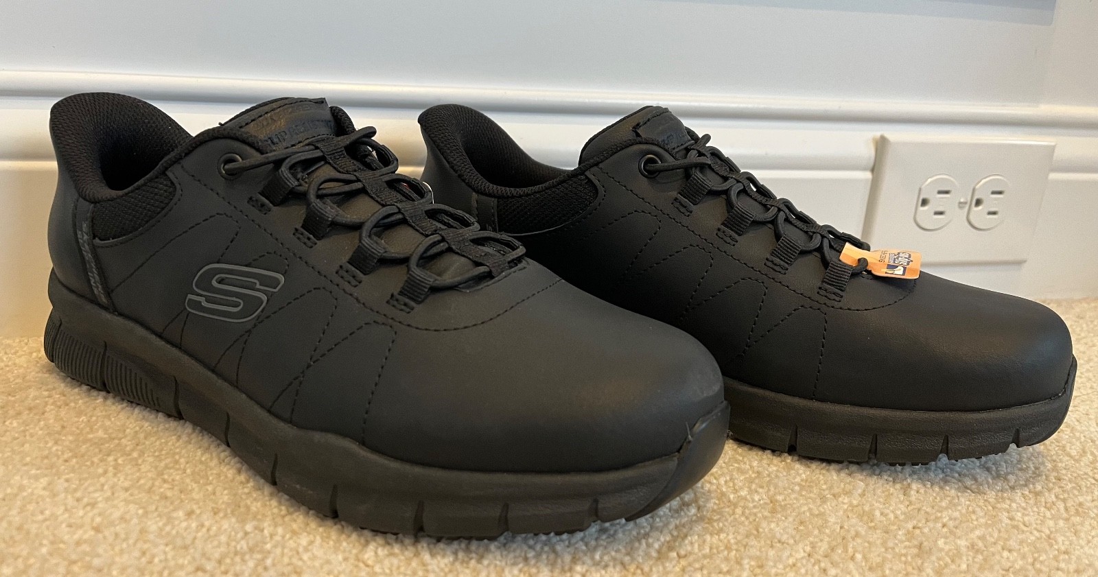 NWT Skechers Slip-ins Work Women’s Wide Shoes Black Memory Foam Slip Resist $70