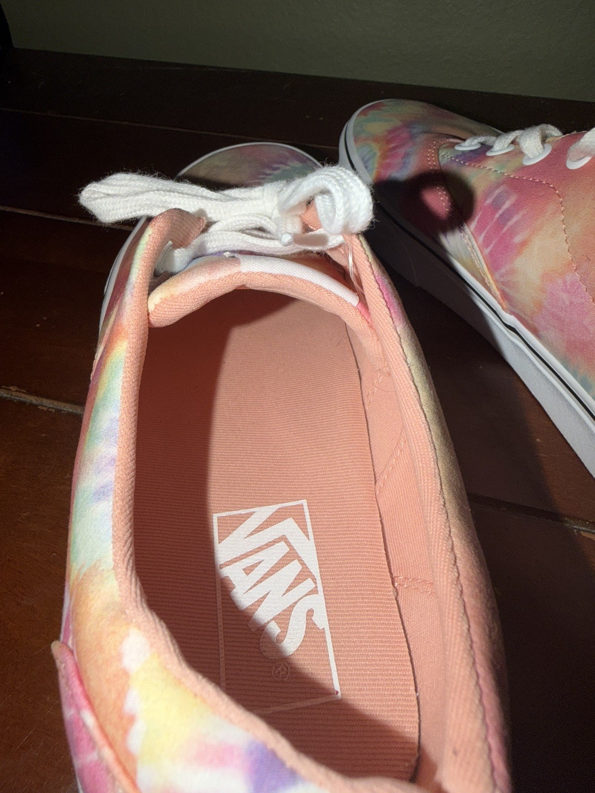 Vans~ Doheny Pink Tie Dye Sneakers, Women’s Size 9.5