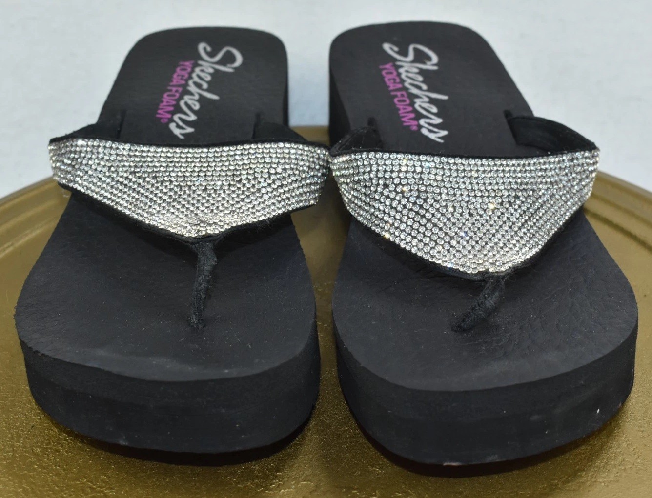 Skechers Vinyasa Women Sandals Size 8 Black Rhinestone Platform Slip On