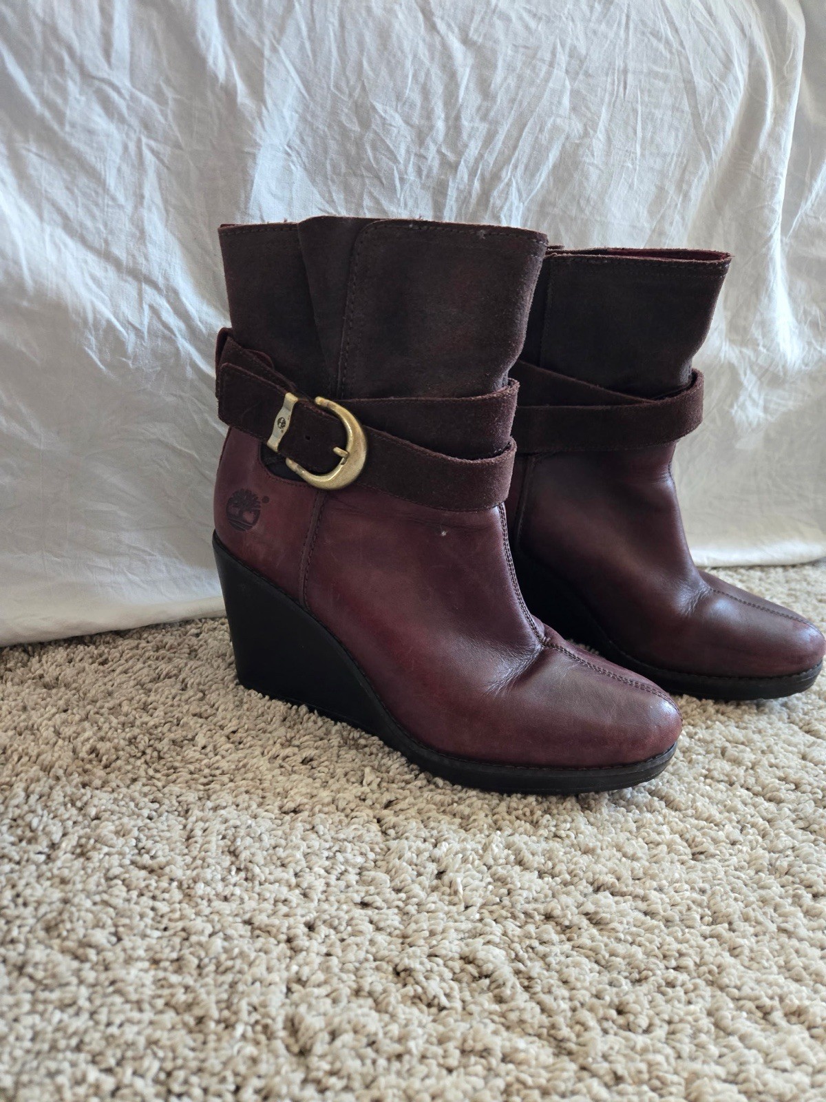 Timberland Women’s Brown Leather Ankle Bootie Wedge Buckle Round Toe