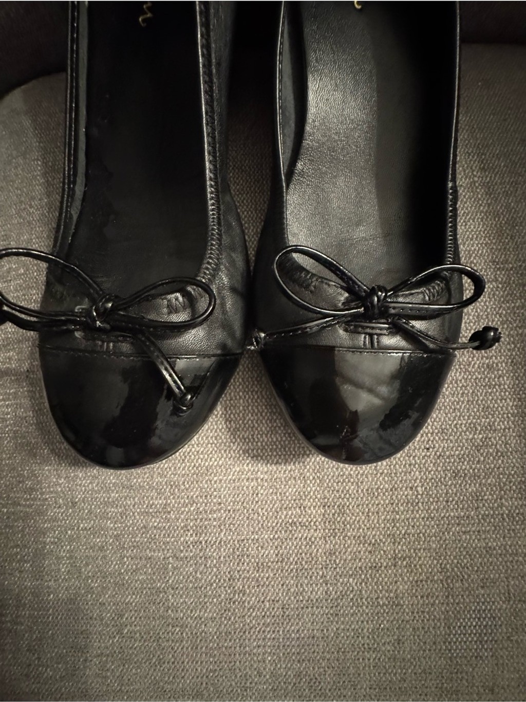 Cole Haan NikeAir Black Leather Ballet Flats Bow Accent Women’s Size 7.5B