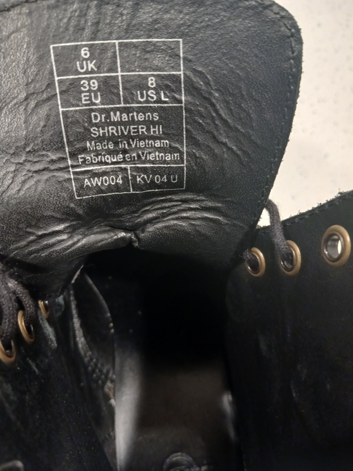 Dr. Martens Jadon Platform Leather Women’s Boot – Black Sz 8