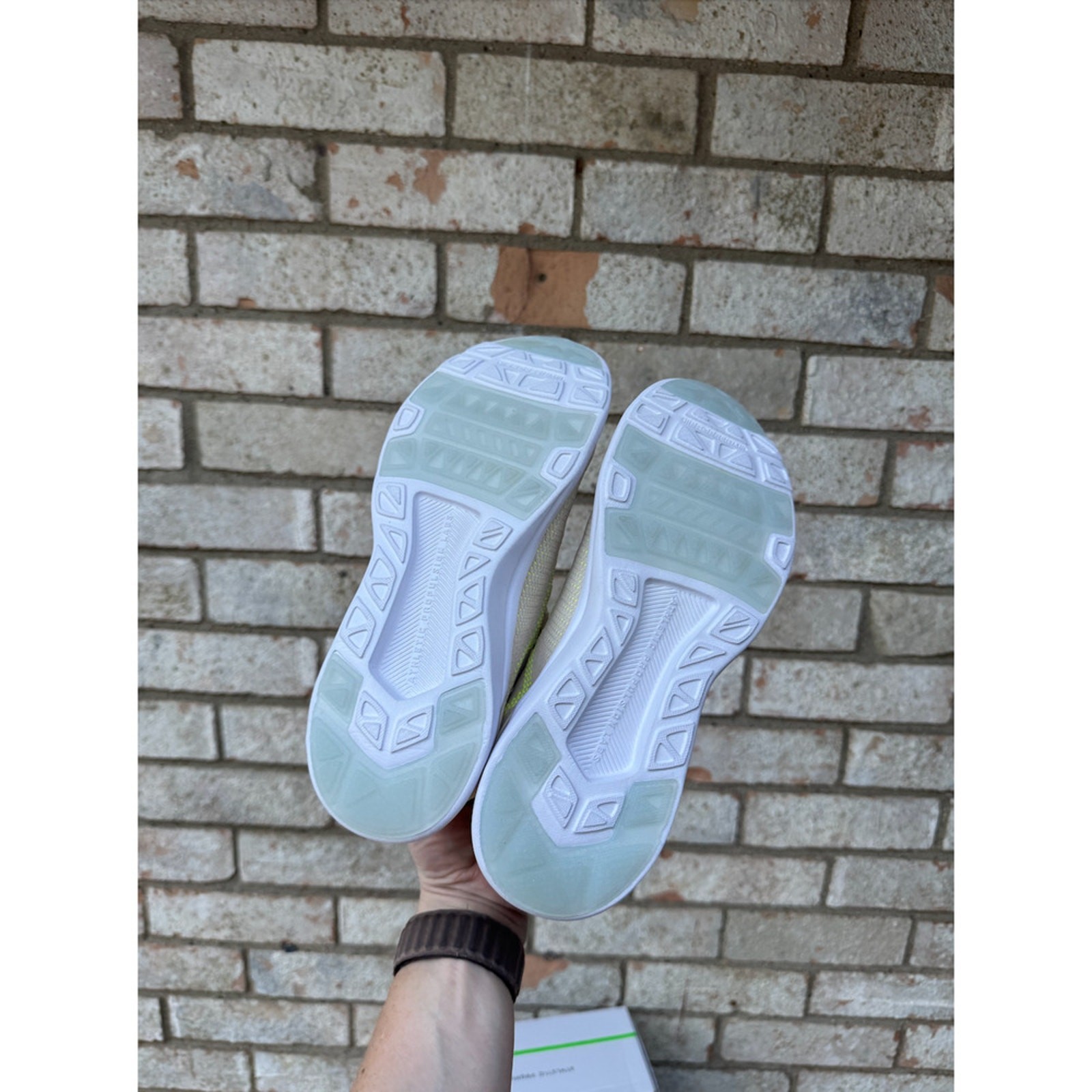 APL Women’s Sneakers Techloom Breeze (Neon Yellow/Beige) Size 8.5